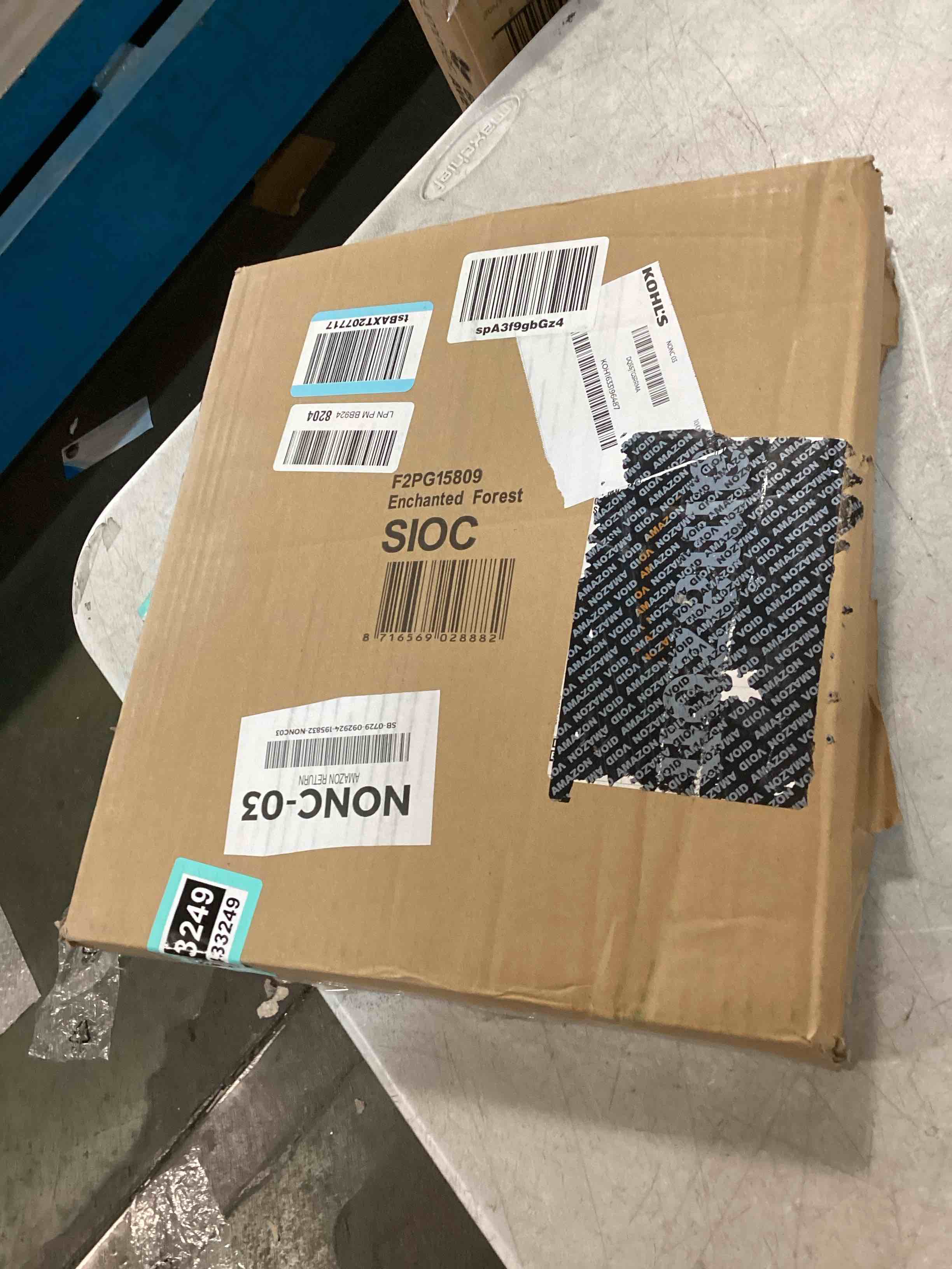 https://s3.amazonaws.com/lotting-images-prod/bidfta/TEA0433249_1729708092278.jpeg