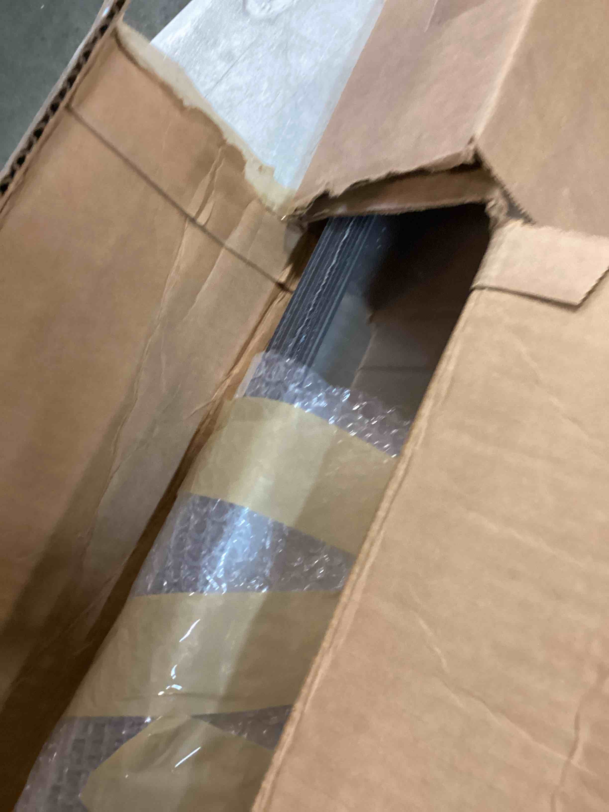 https://s3.amazonaws.com/lotting-images-prod/bidfta/TEA0433317_1729697688799.jpeg