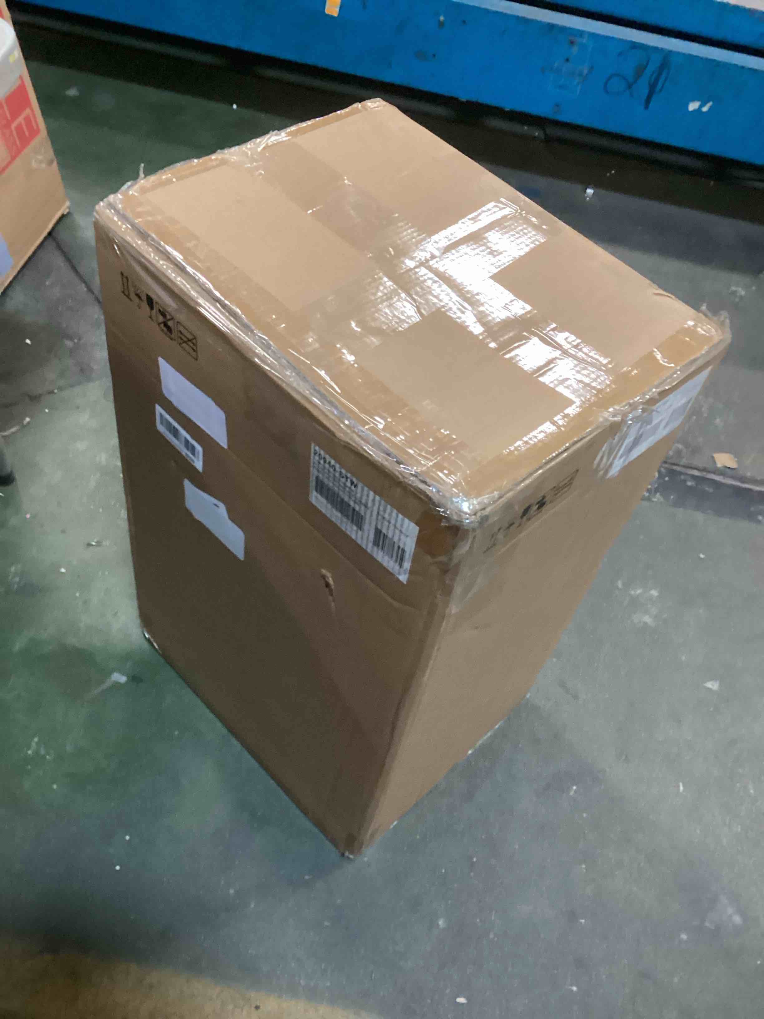 https://s3.amazonaws.com/lotting-images-prod/bidfta/TEA0433987_1729186917929.jpeg