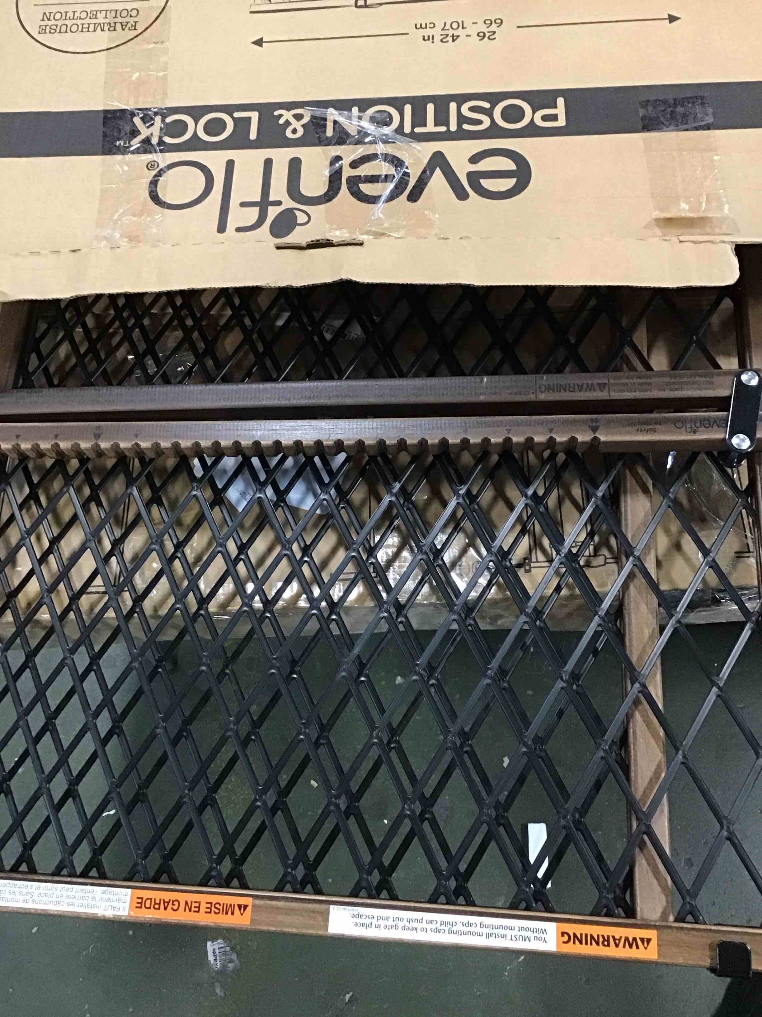 https://s3.amazonaws.com/lotting-images-prod/bidfta/TEA0434061_1730127206244.jpeg