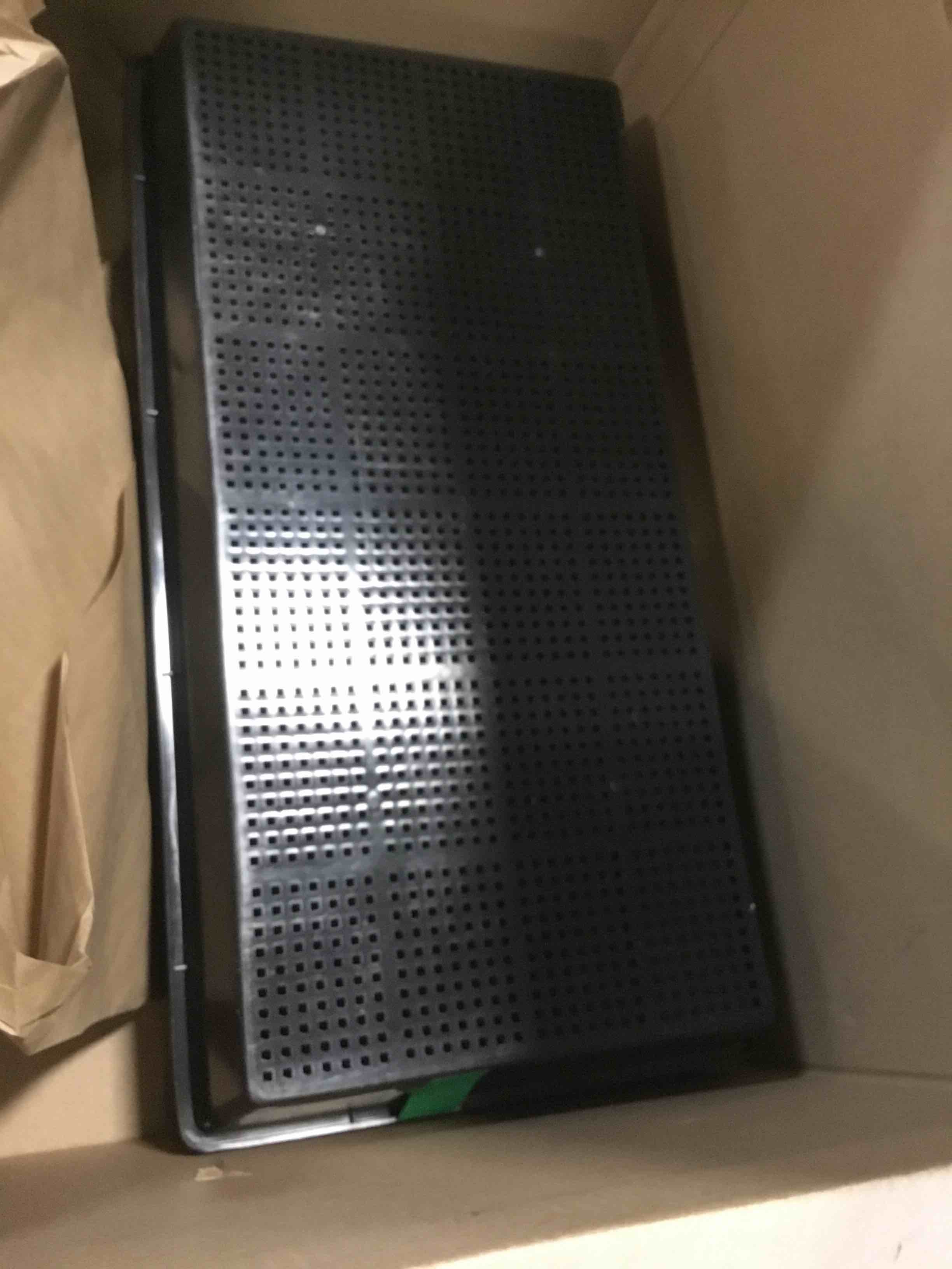 https://s3.amazonaws.com/lotting-images-prod/bidfta/TEA0435161_1729281498847.jpeg