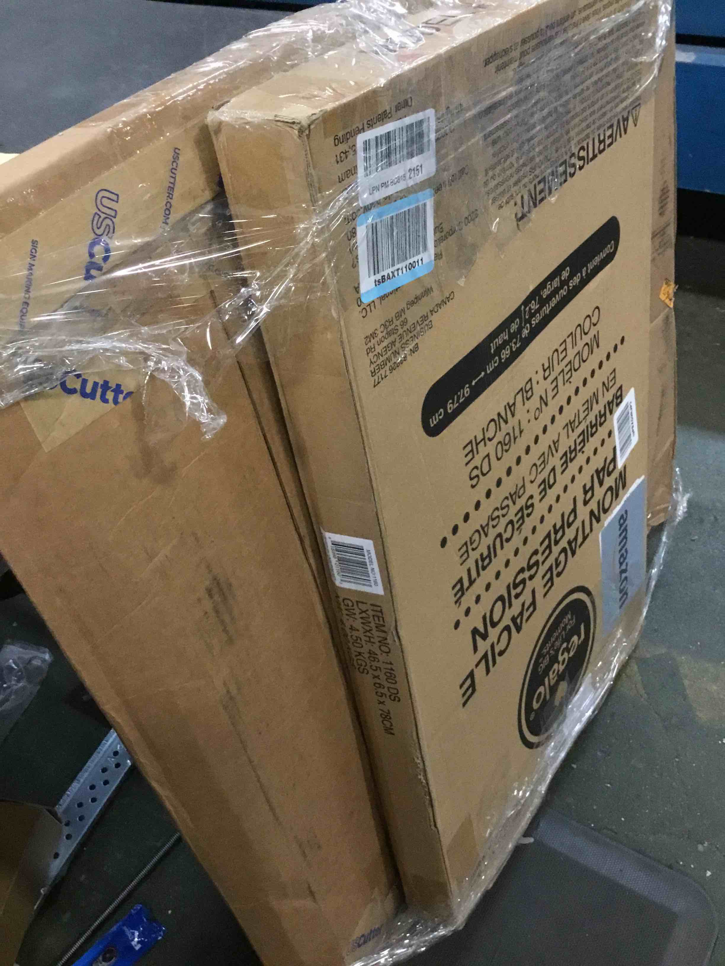 https://s3.amazonaws.com/lotting-images-prod/bidfta/TEA0435787_1729021616086.jpeg