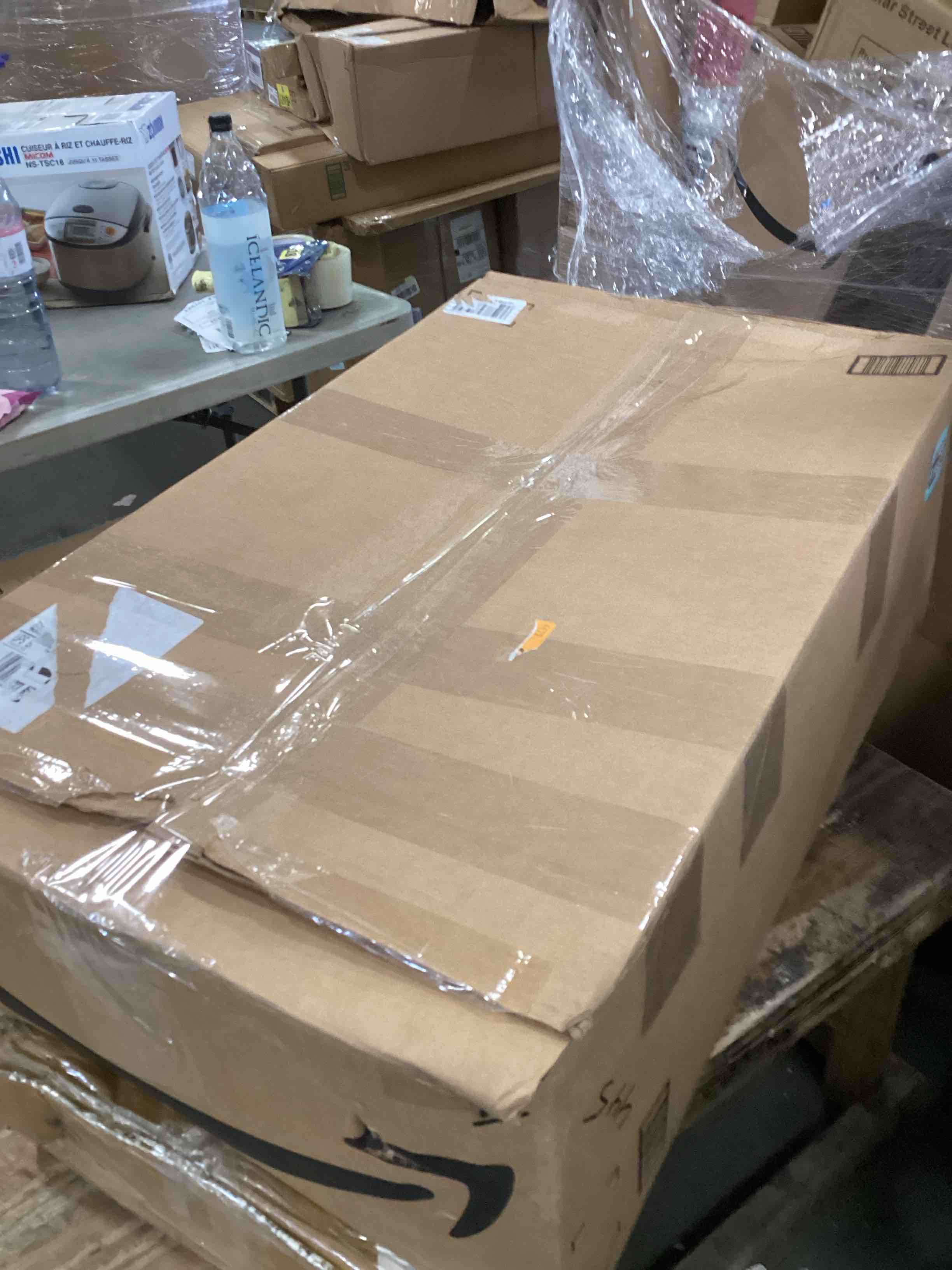 https://s3.amazonaws.com/lotting-images-prod/bidfta/TEA0436600_1729705615661.jpeg