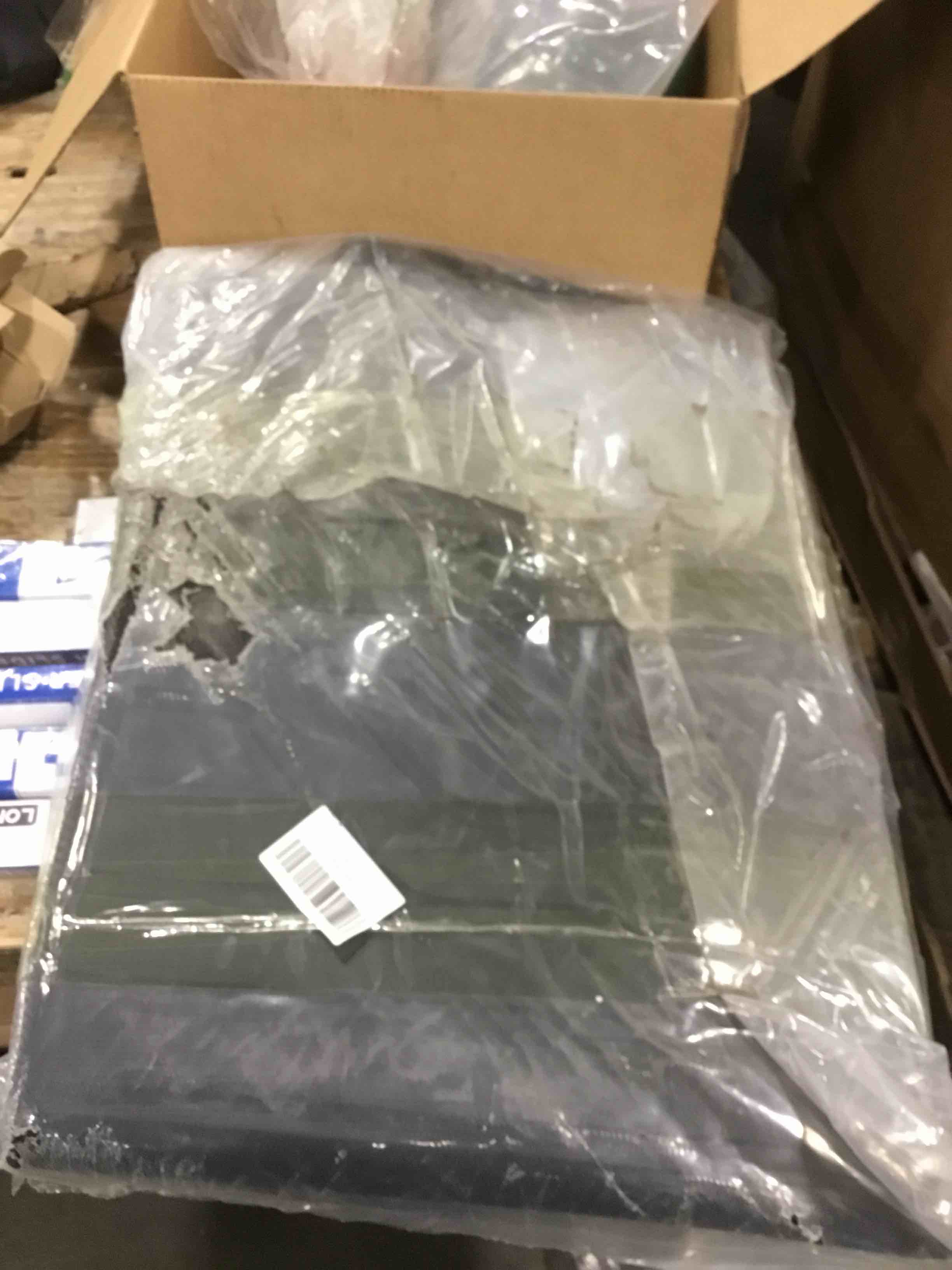 https://s3.amazonaws.com/lotting-images-prod/bidfta/TEA0437041_1729597397429.jpeg