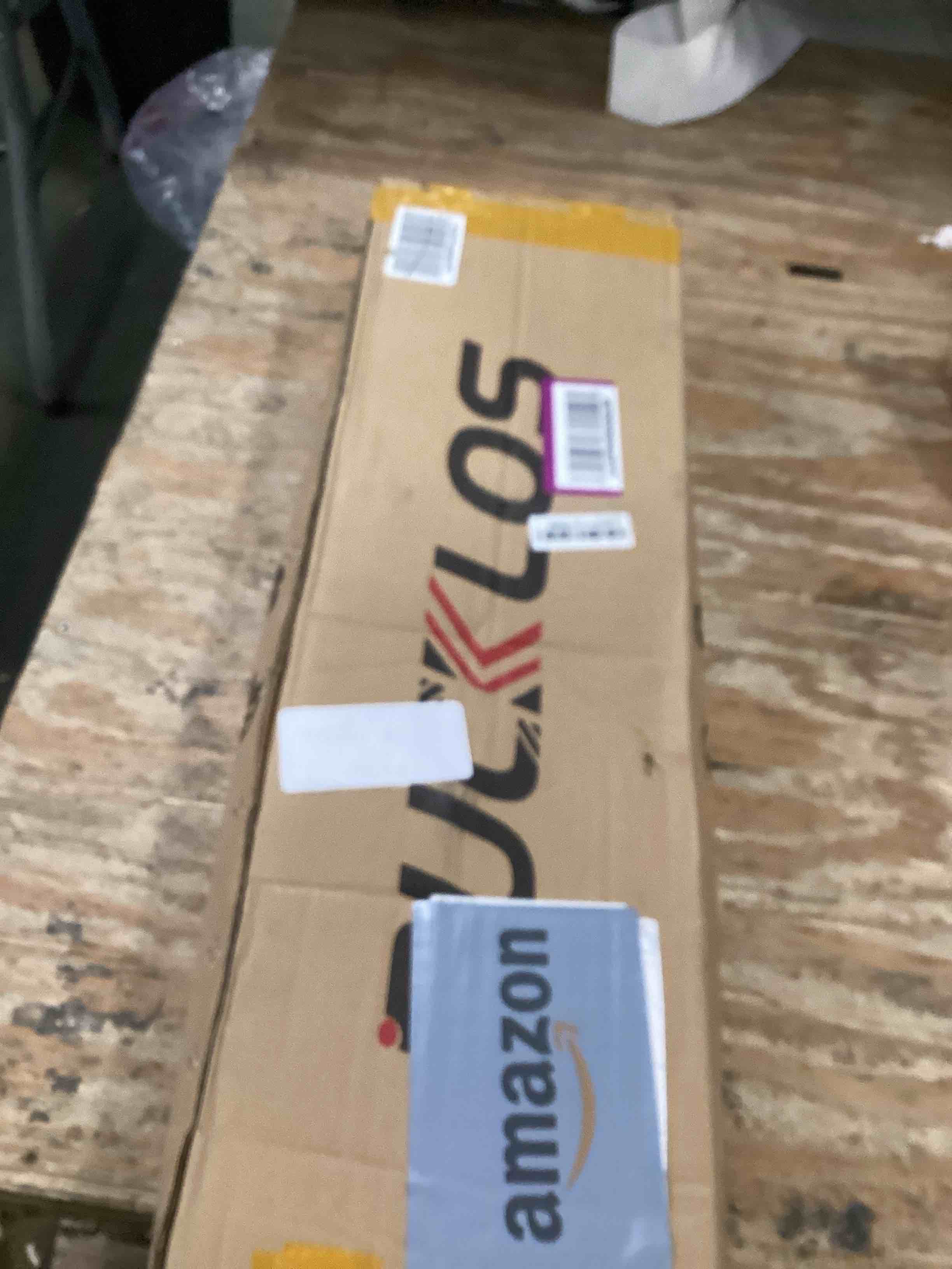 https://s3.amazonaws.com/lotting-images-prod/bidfta/TEA0437177_1729525087768.jpeg