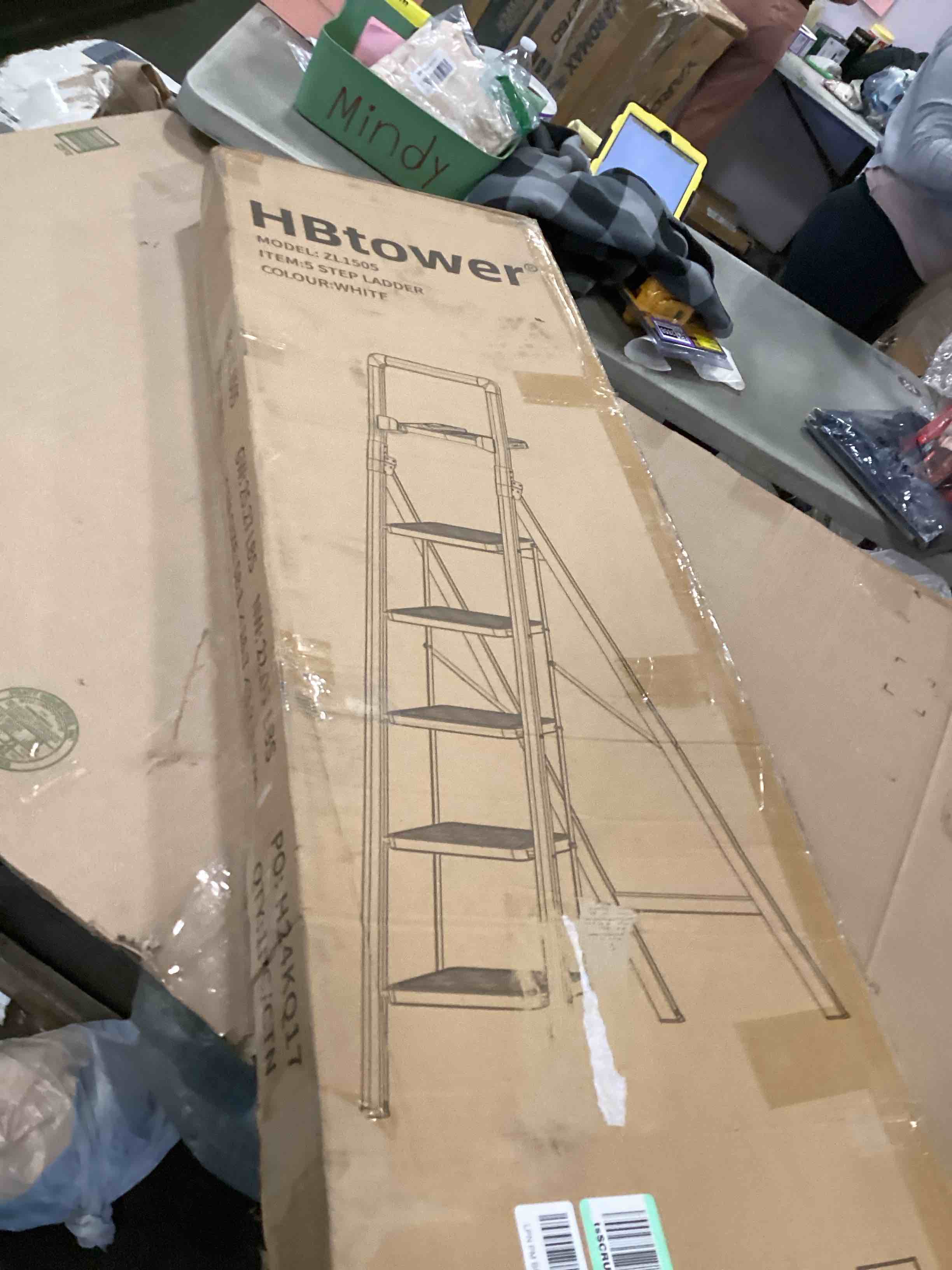 https://s3.amazonaws.com/lotting-images-prod/bidfta/TEA0437364_1729274828805.jpeg
