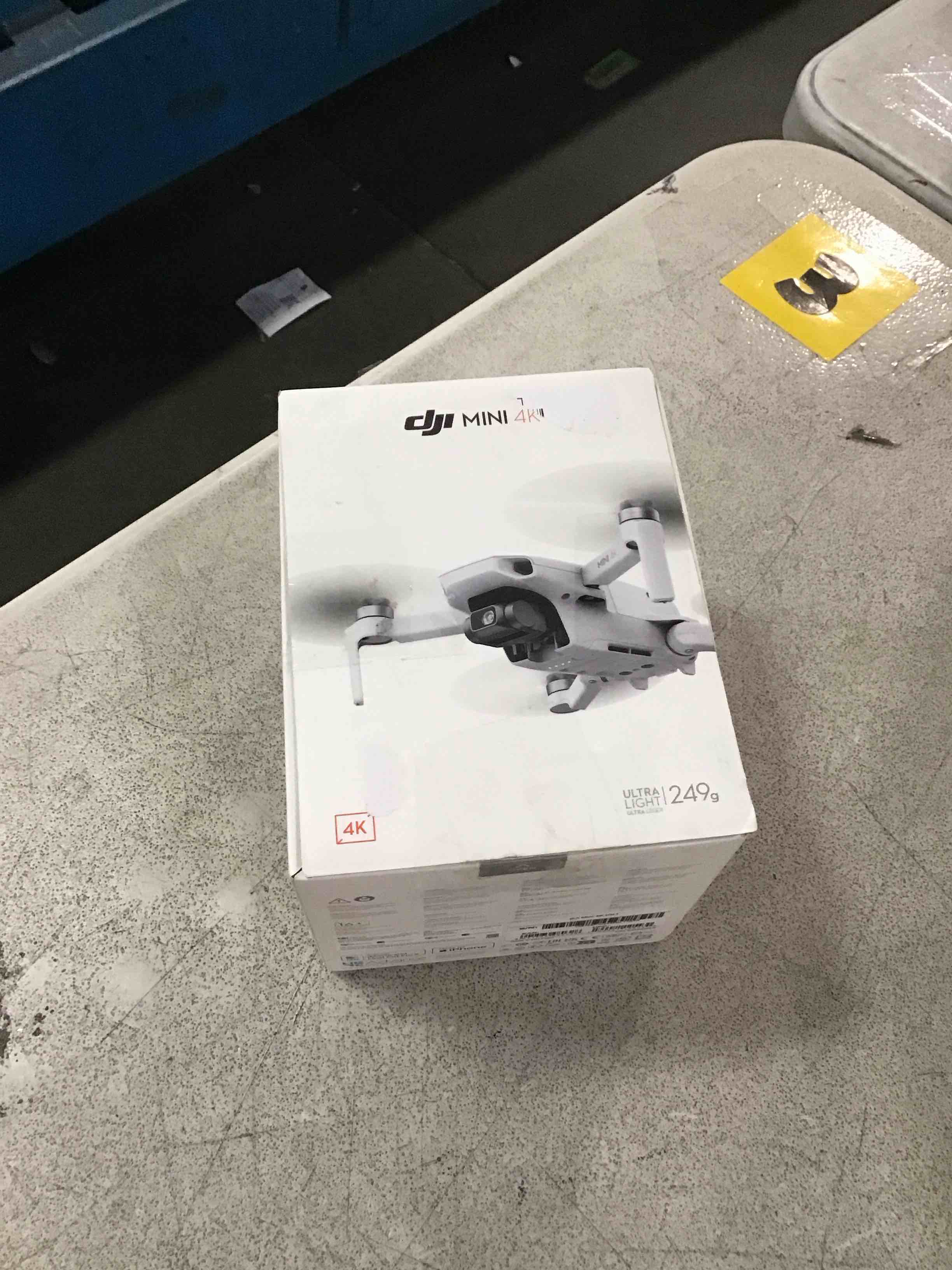 https://s3.amazonaws.com/lotting-images-prod/bidfta/TEA0438029_1732215913710.jpeg