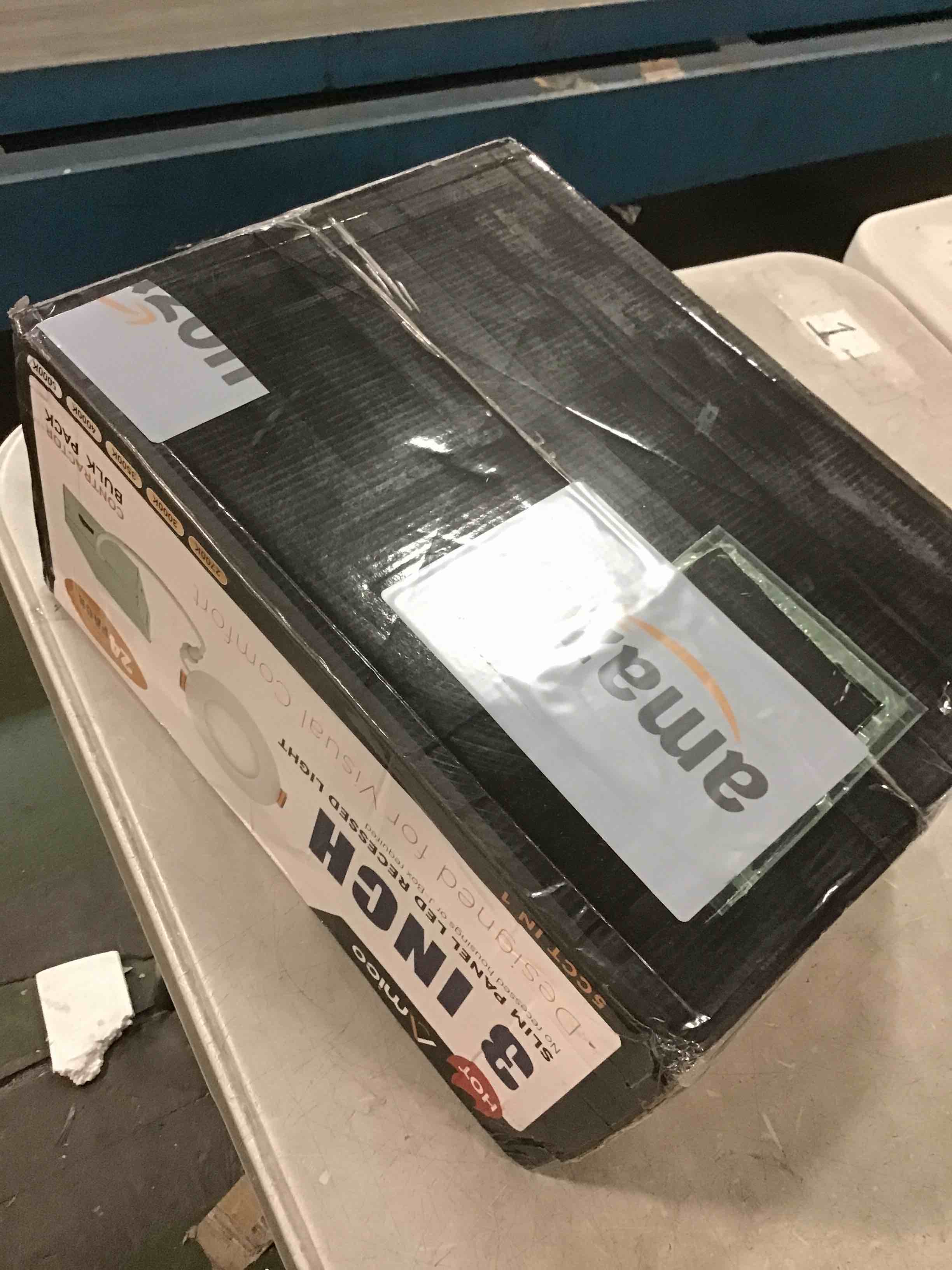 https://s3.amazonaws.com/lotting-images-prod/bidfta/TEA0439340_1730870563008.jpeg