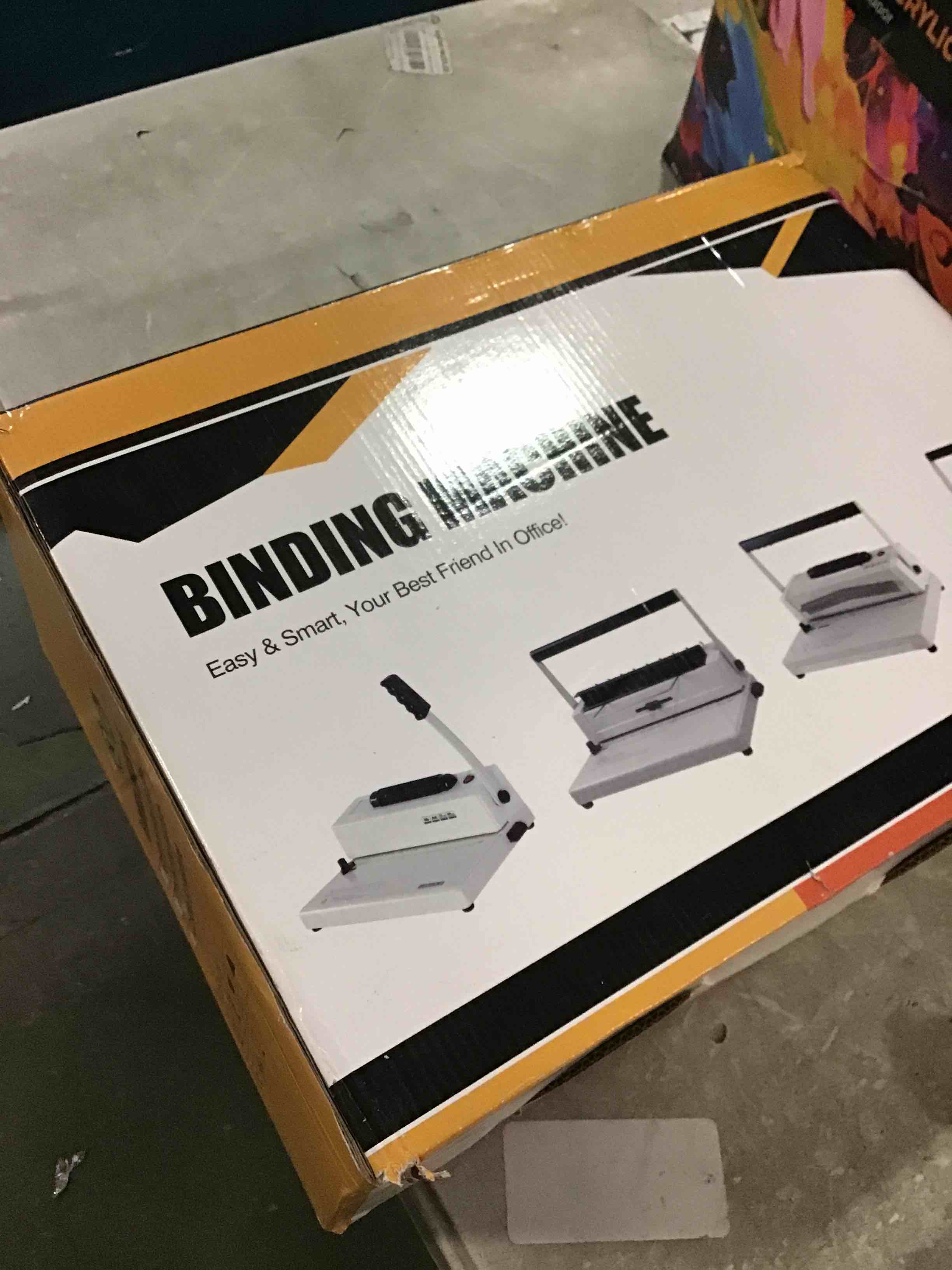 https://s3.amazonaws.com/lotting-images-prod/bidfta/TEA0439554_1730844525581.jpeg