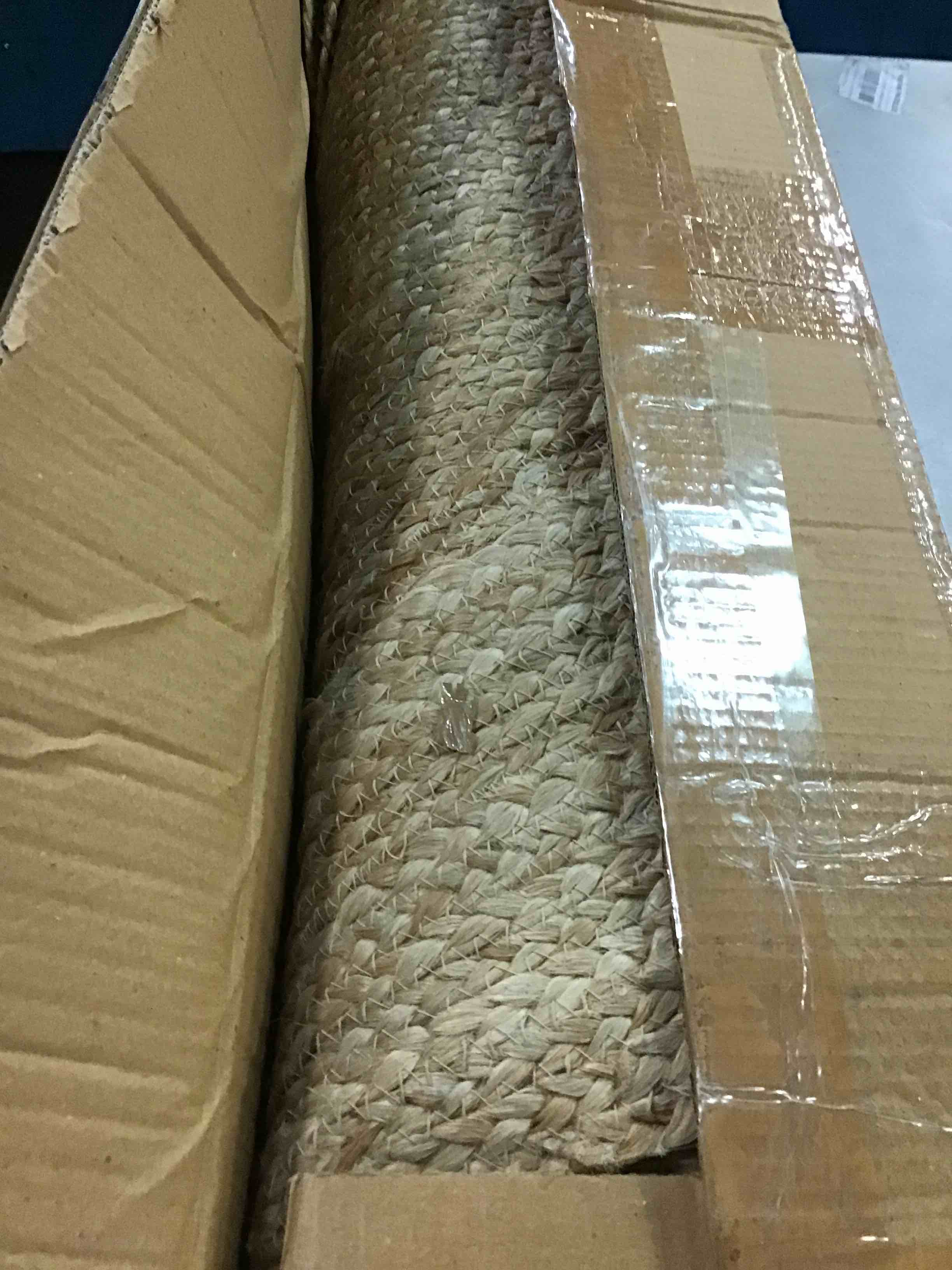 https://s3.amazonaws.com/lotting-images-prod/bidfta/TEA0439914_1730508722584.jpeg