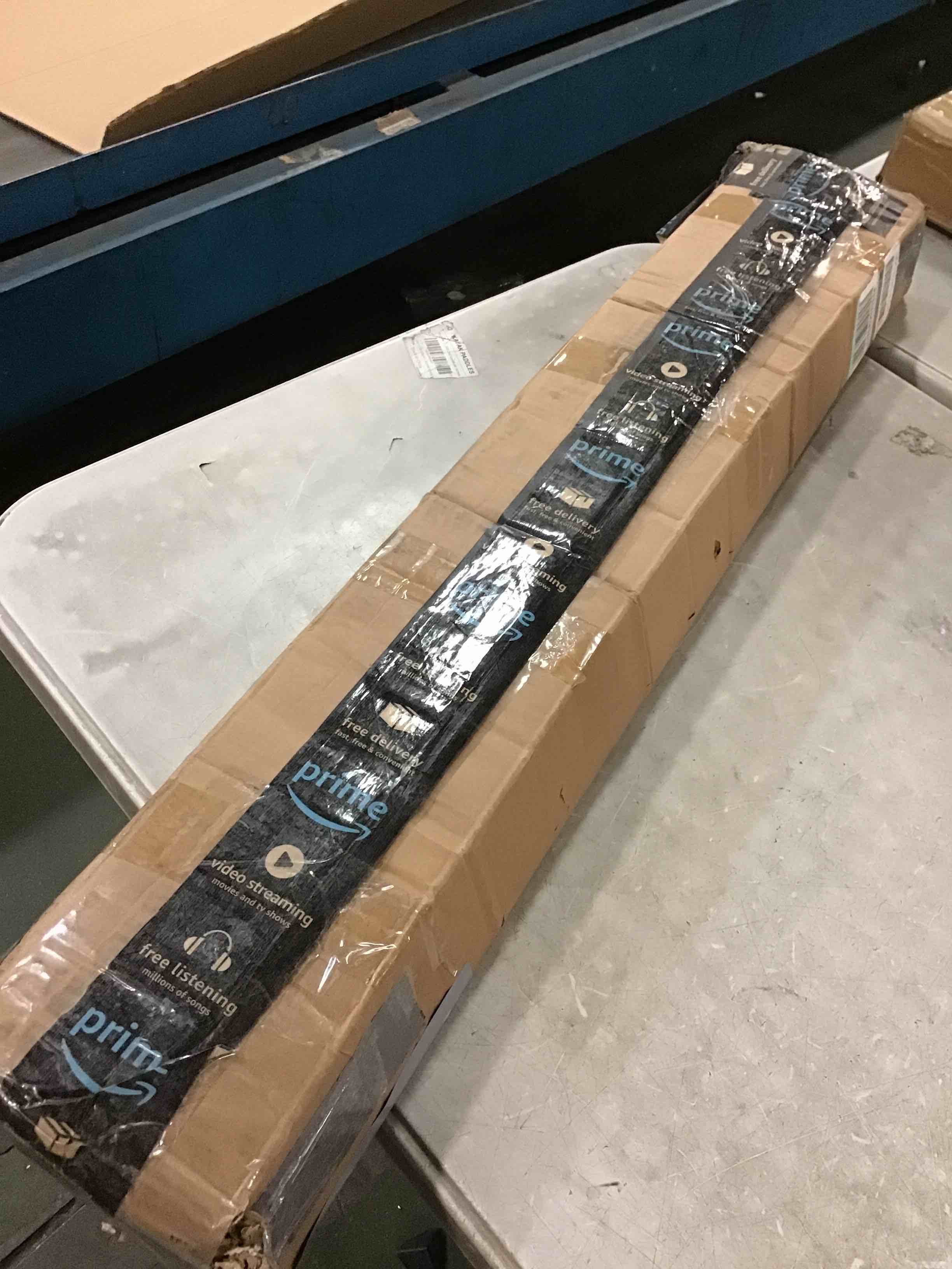 https://s3.amazonaws.com/lotting-images-prod/bidfta/TEA0439923_1730507906063.jpeg