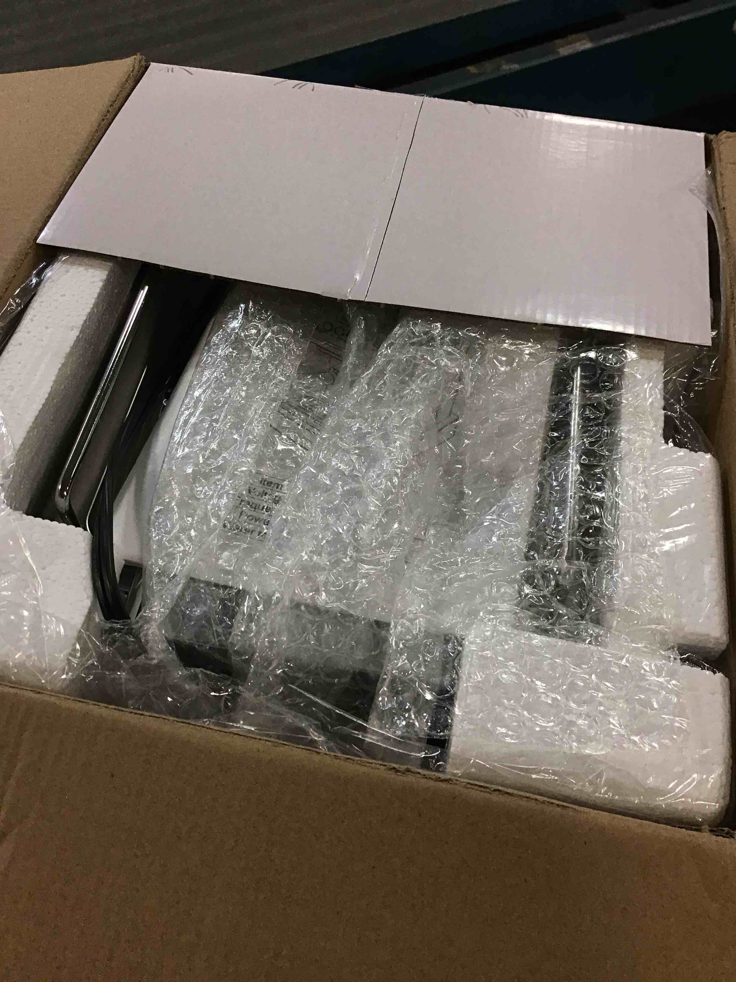https://s3.amazonaws.com/lotting-images-prod/bidfta/TEA0439989_1730501200439.jpeg