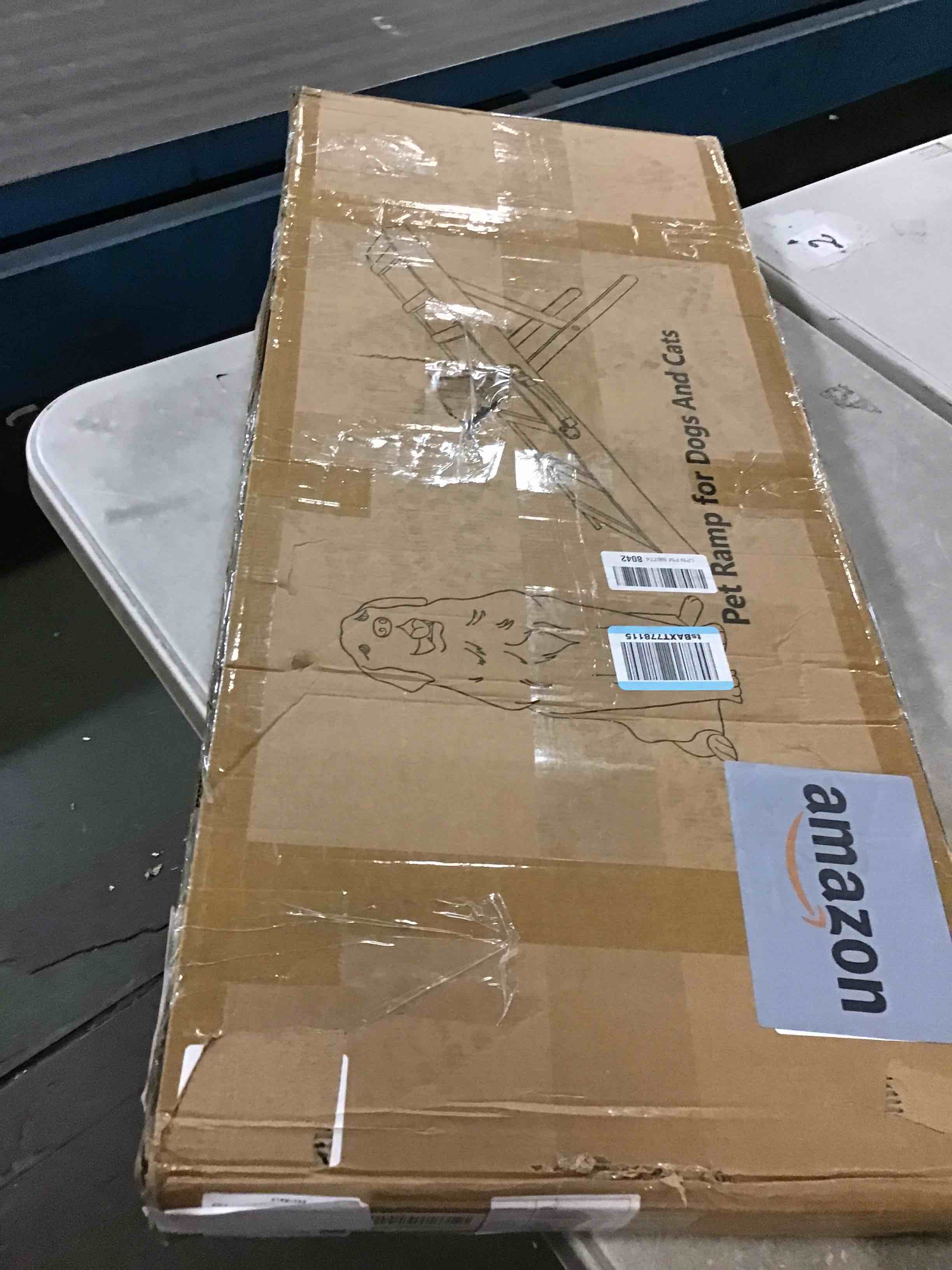 https://s3.amazonaws.com/lotting-images-prod/bidfta/TEA0439995_1730500678898.jpeg