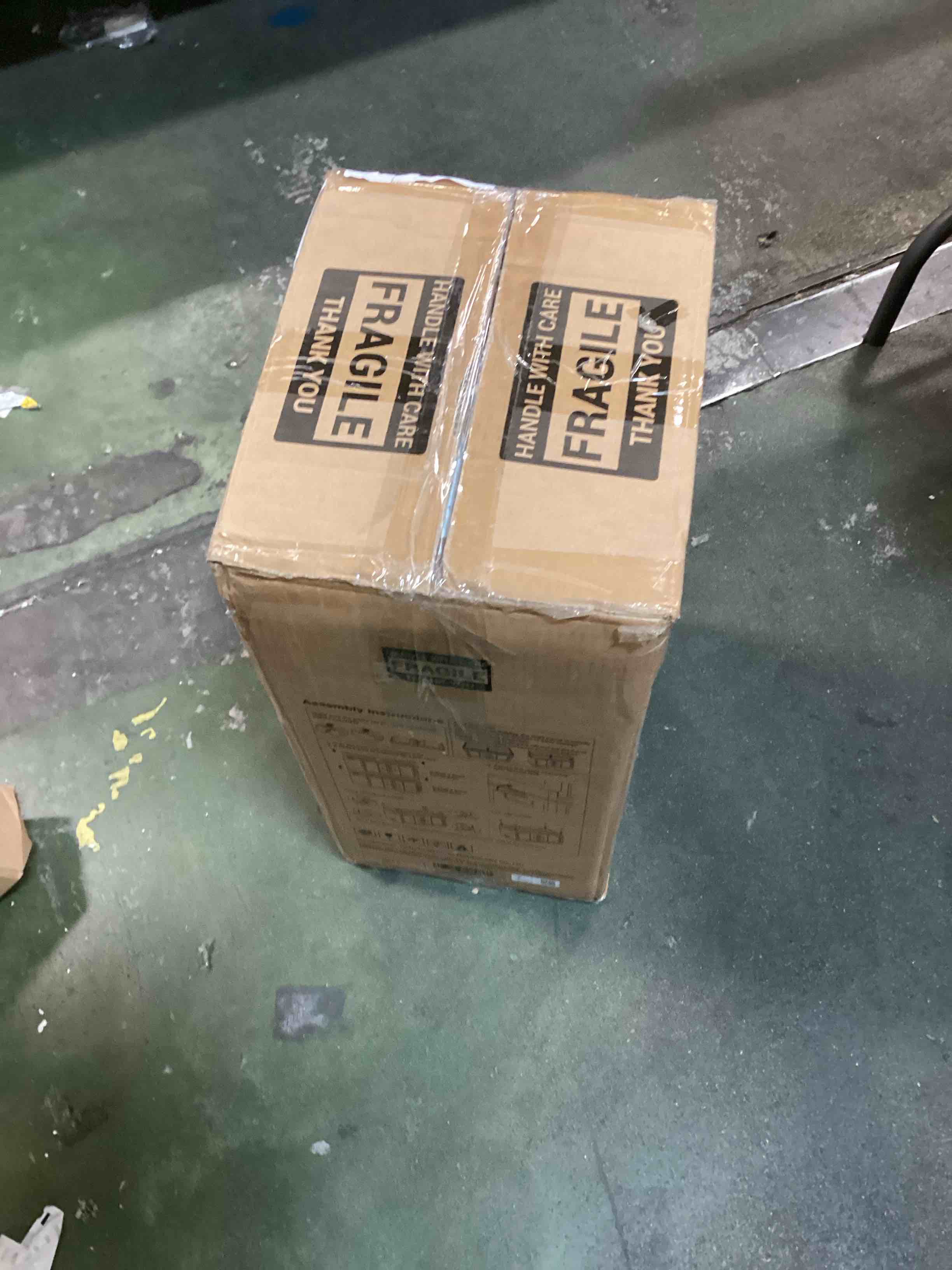 https://s3.amazonaws.com/lotting-images-prod/bidfta/TEA0440208_1731098240614.jpeg