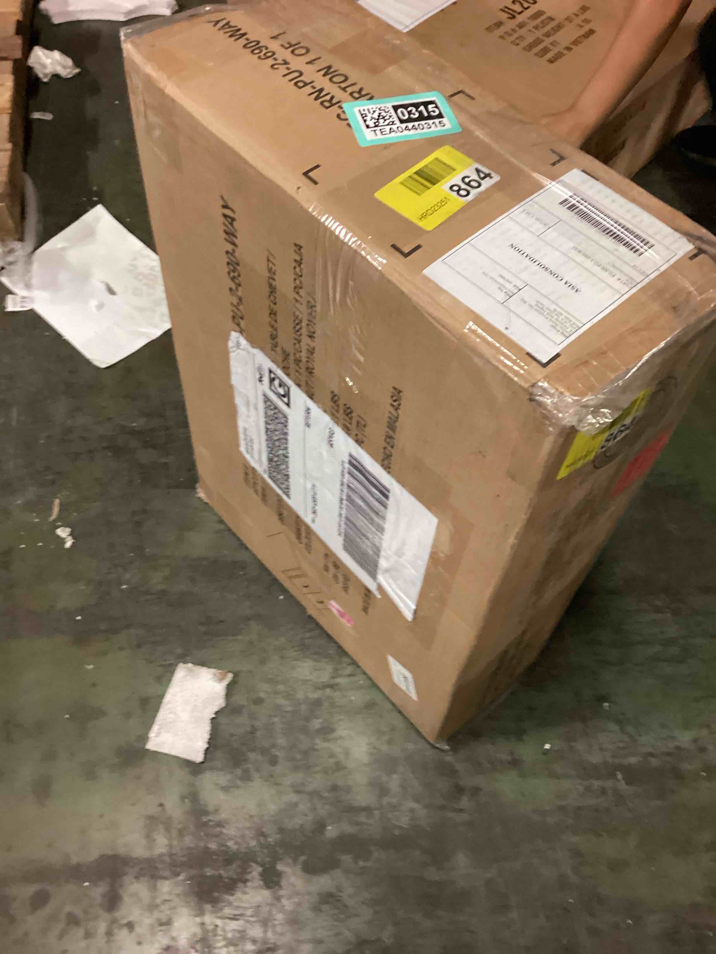 https://s3.amazonaws.com/lotting-images-prod/bidfta/TEA0440315_1730994412399.jpeg