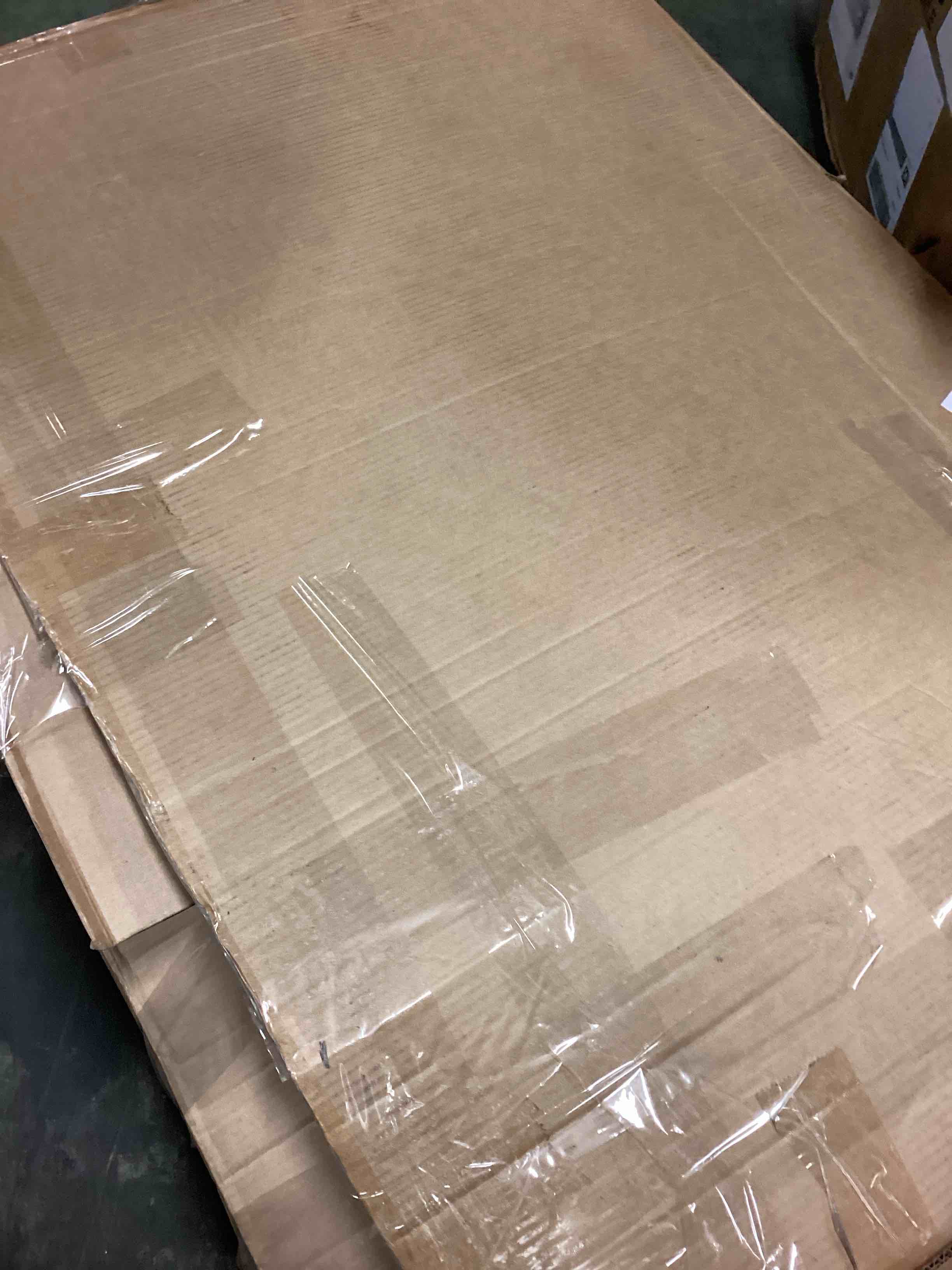 https://s3.amazonaws.com/lotting-images-prod/bidfta/TEA0440331_1730922333893.jpeg