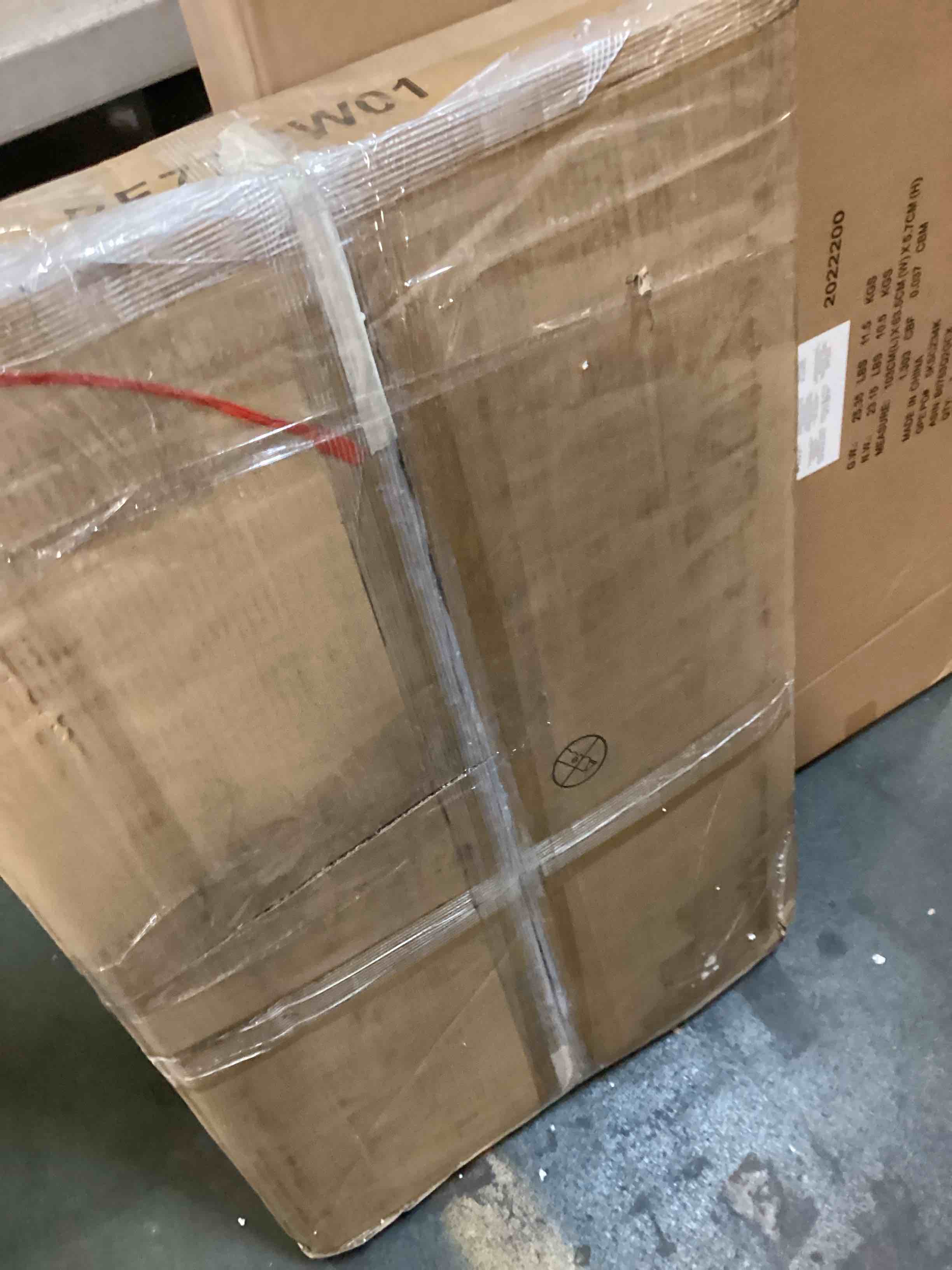 https://s3.amazonaws.com/lotting-images-prod/bidfta/TEA0441699_1730129325703.jpeg