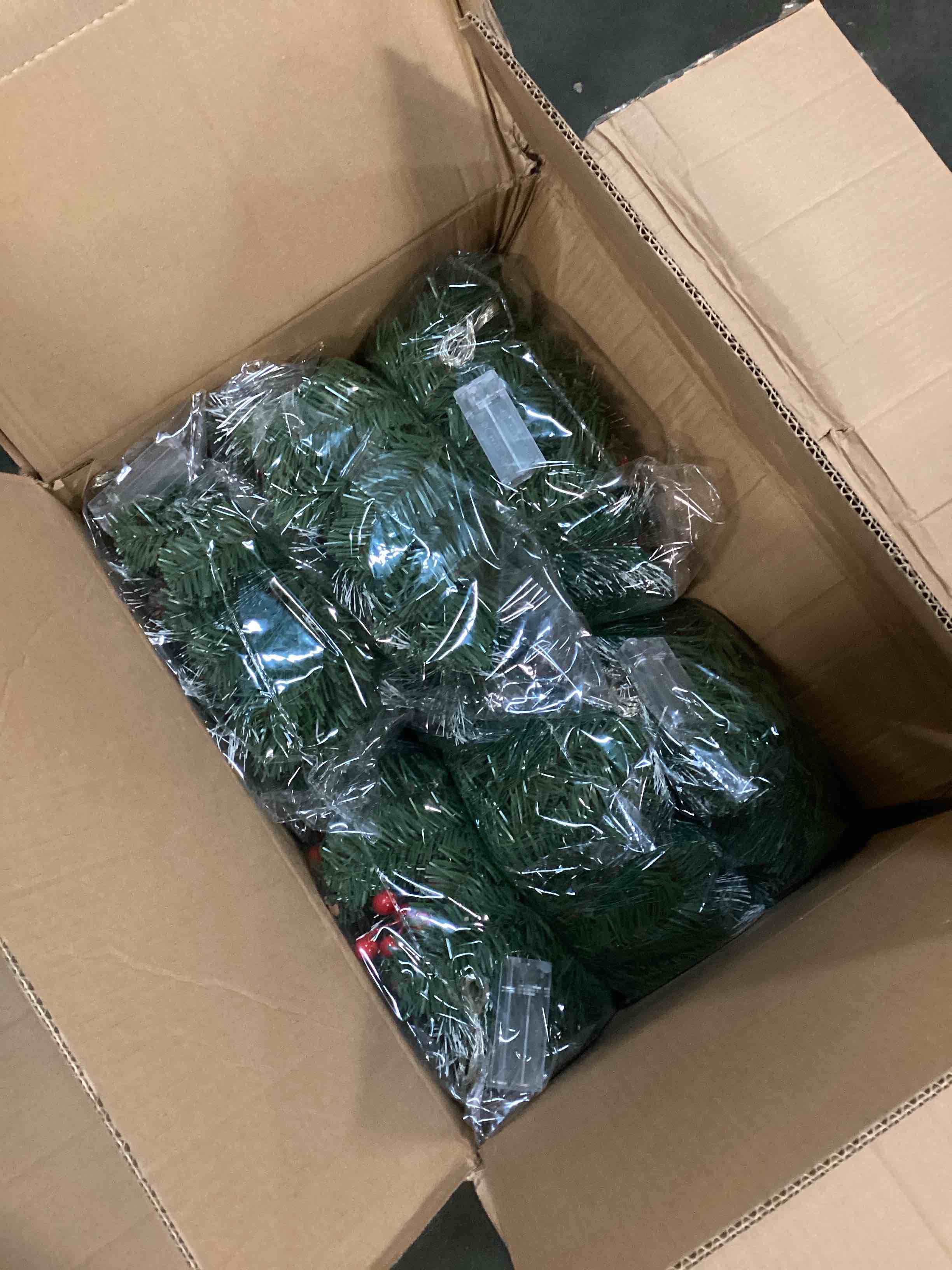https://s3.amazonaws.com/lotting-images-prod/bidfta/TEA0441723_1730125204500.jpeg