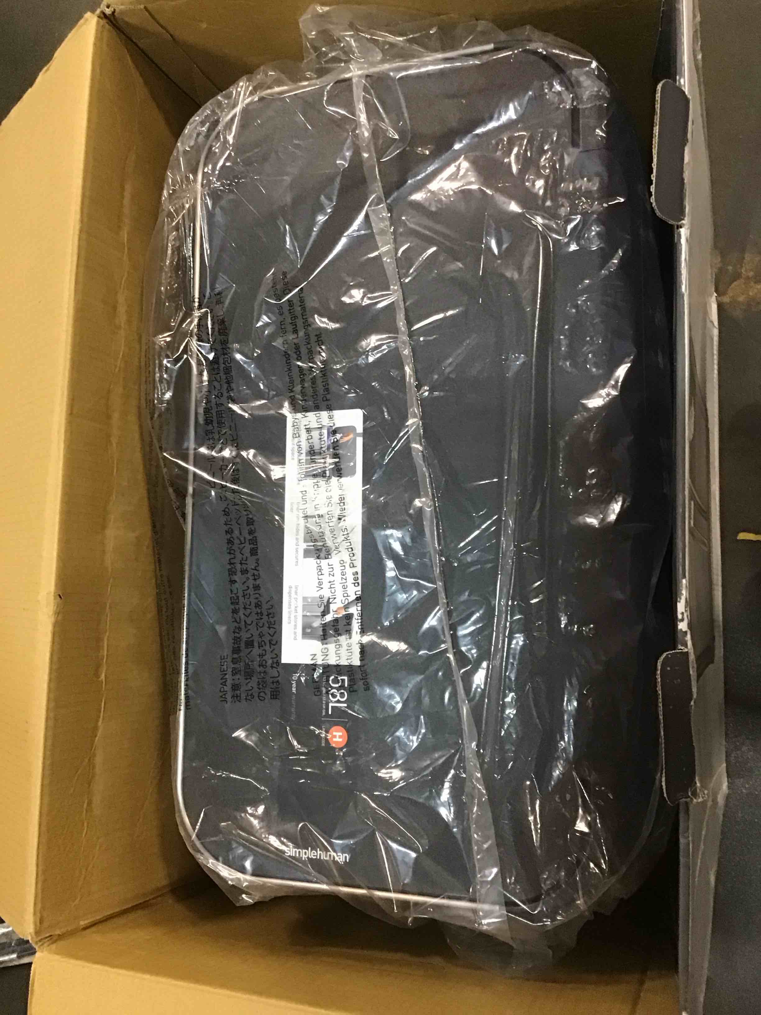 https://s3.amazonaws.com/lotting-images-prod/bidfta/TEA0441826_1729914278517.jpeg