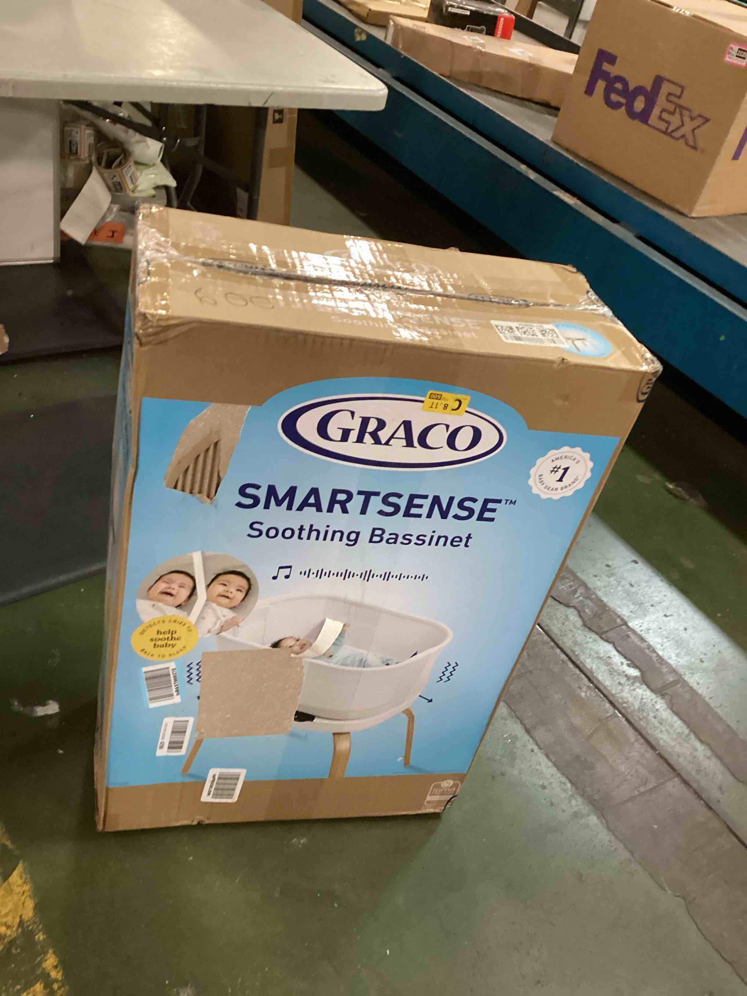 https://s3.amazonaws.com/lotting-images-prod/bidfta/TEA0441992_1729861016193.jpeg