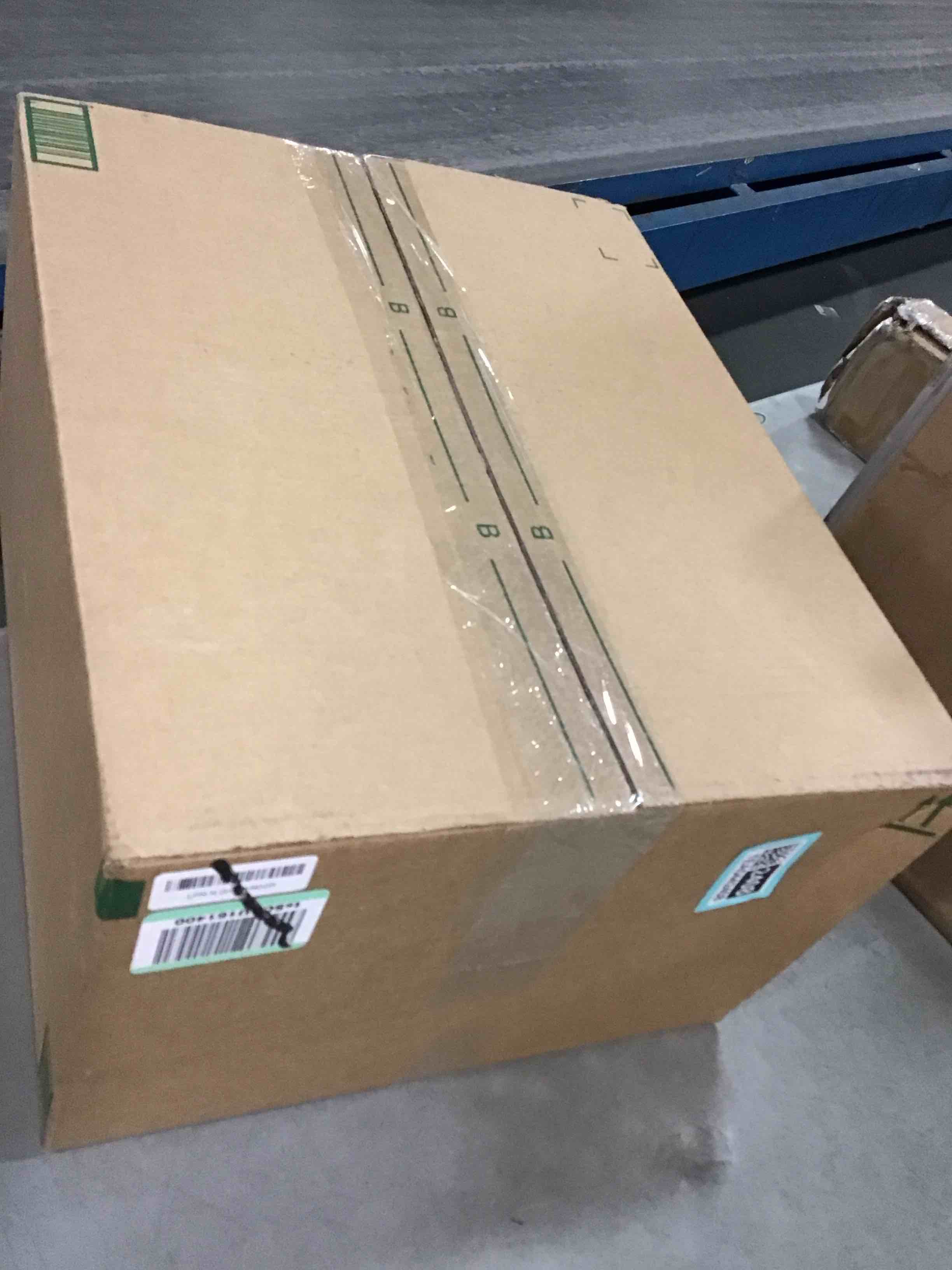 https://s3.amazonaws.com/lotting-images-prod/bidfta/TEA0442408_1730204035122.jpeg