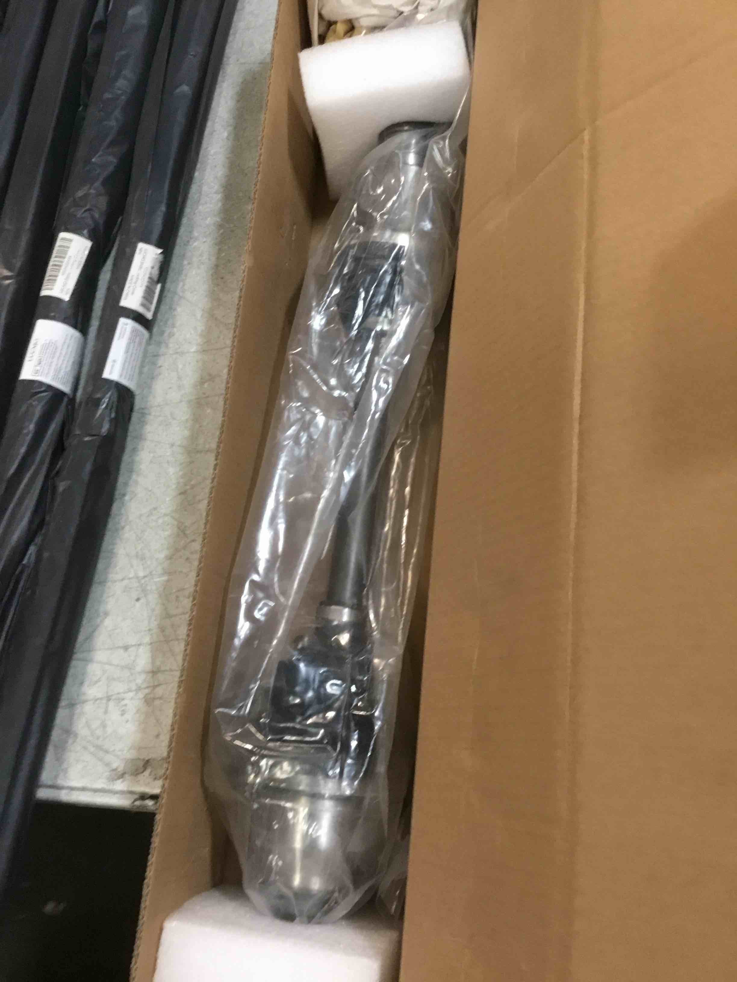 https://s3.amazonaws.com/lotting-images-prod/bidfta/TEA0442571_1730126678944.jpeg