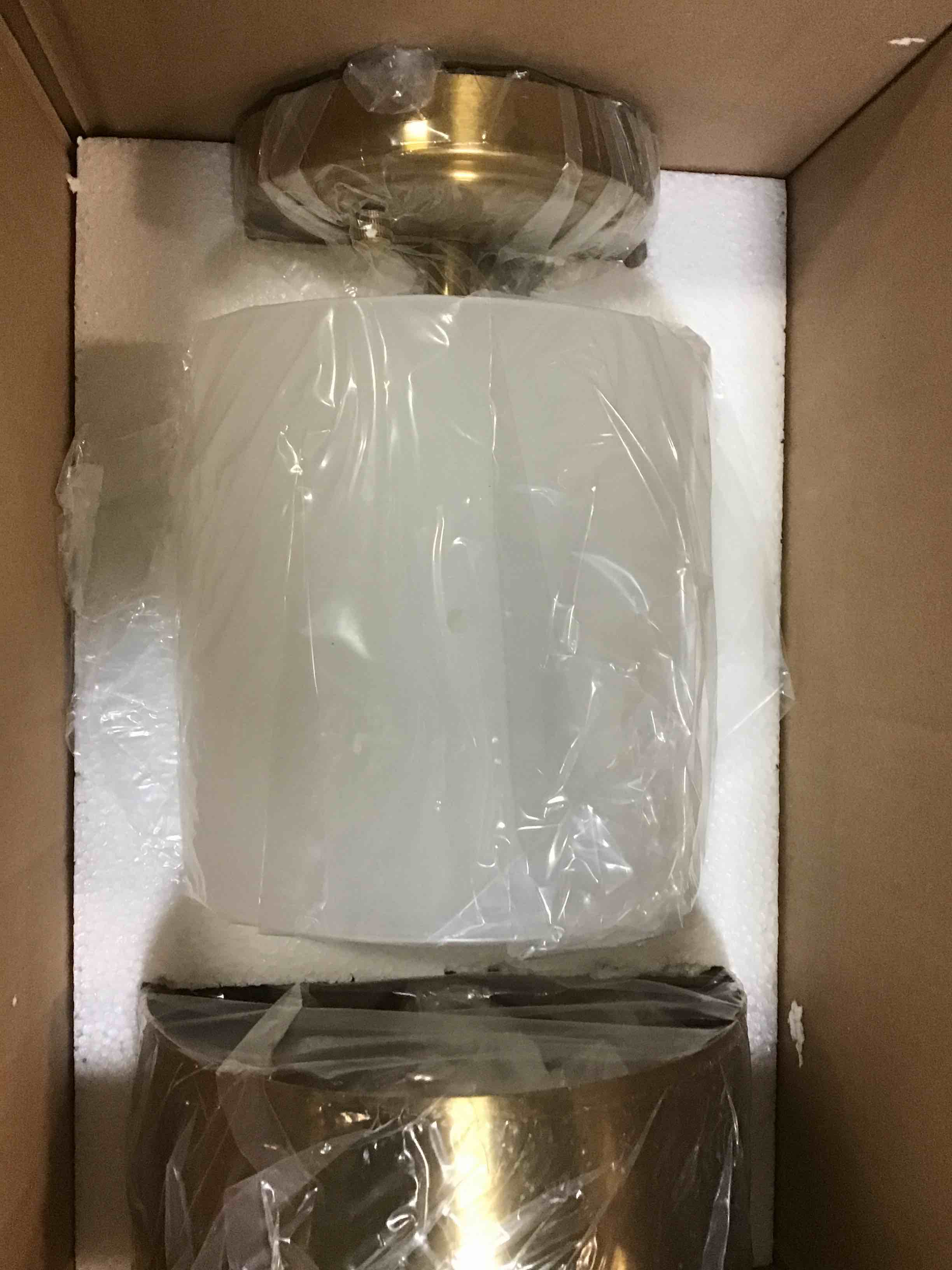 https://s3.amazonaws.com/lotting-images-prod/bidfta/TEA0442697_1730113936507.jpeg