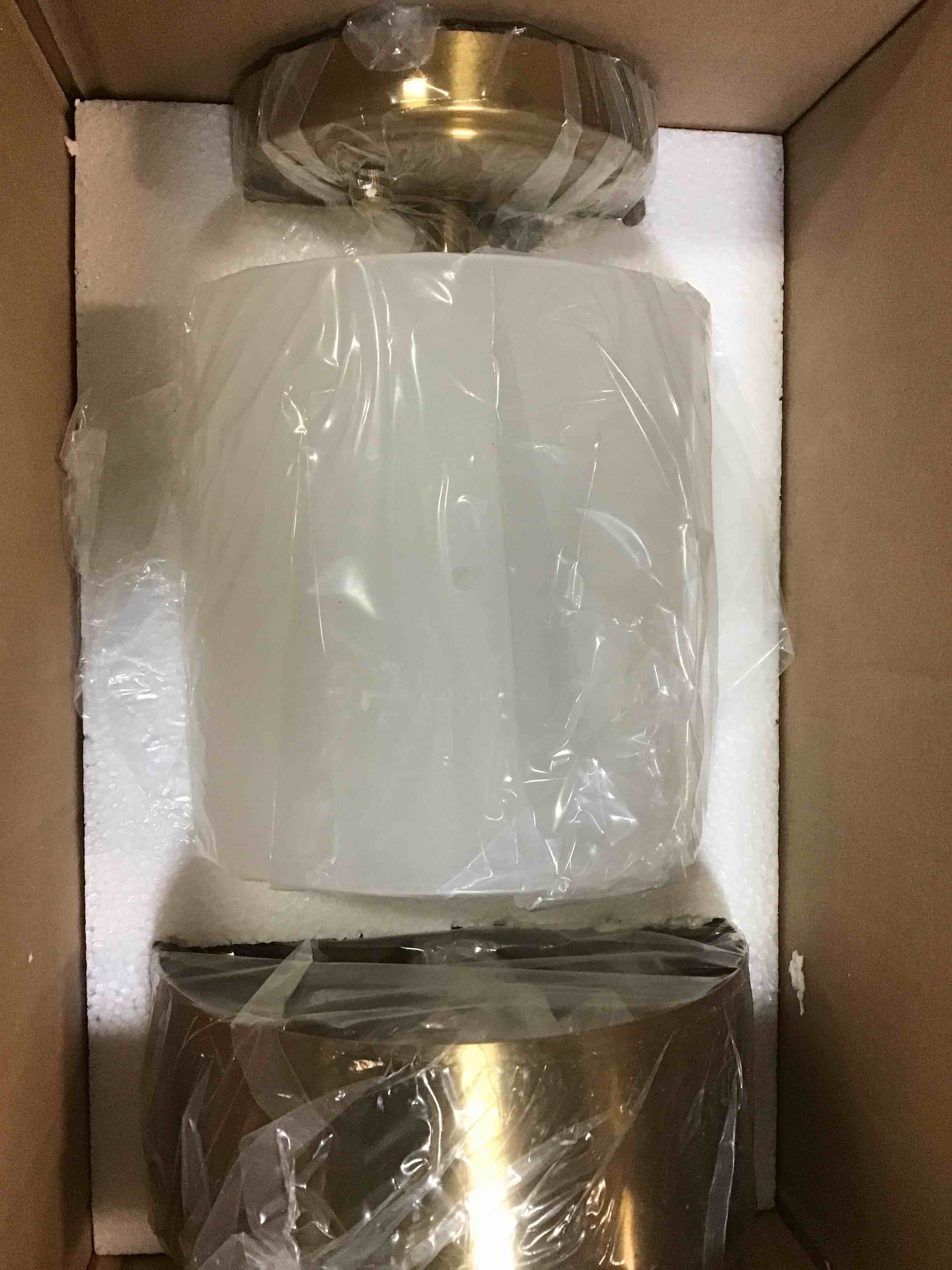 https://s3.amazonaws.com/lotting-images-prod/bidfta/TEA0442697_1730113937591.jpeg