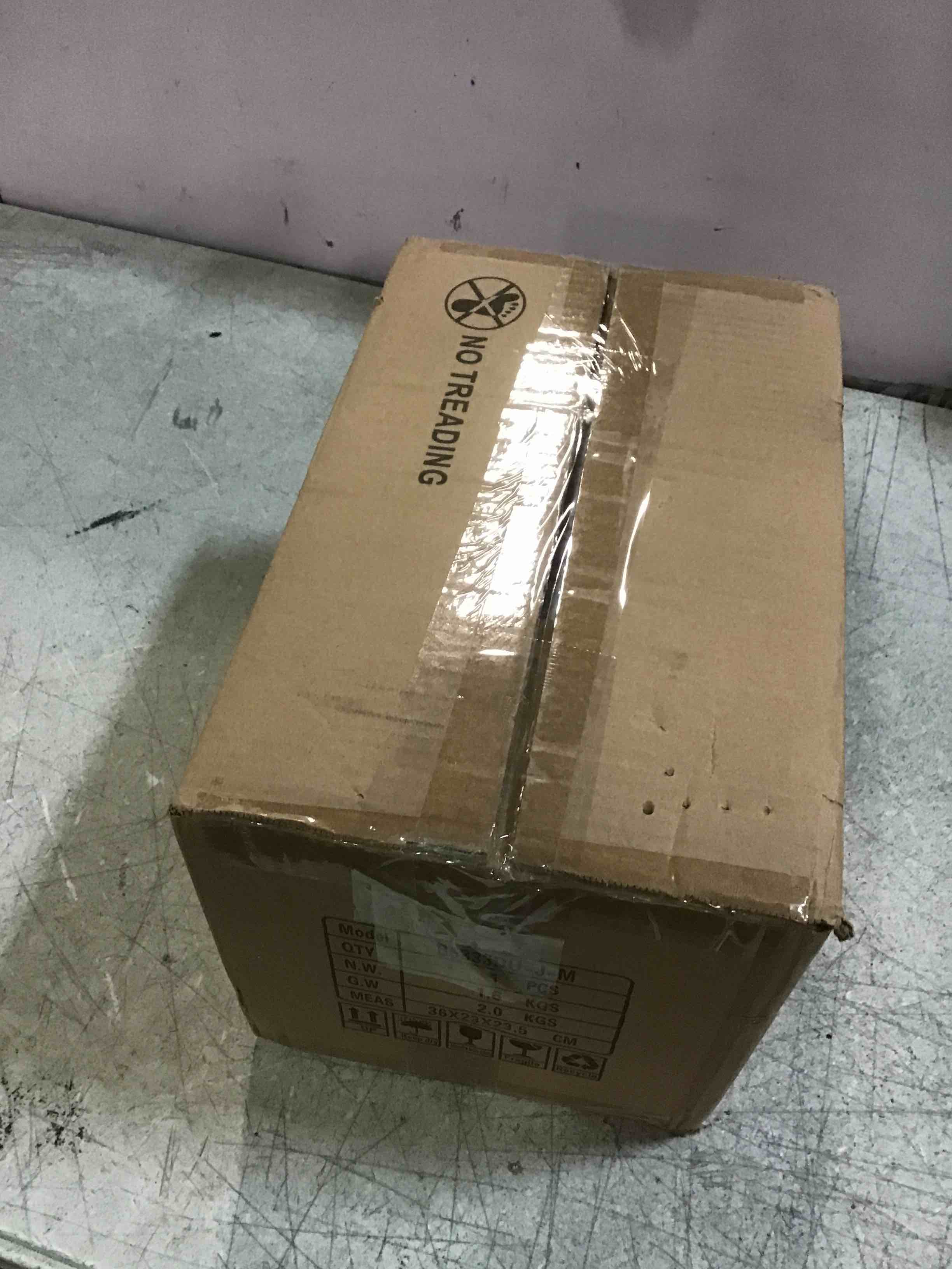 https://s3.amazonaws.com/lotting-images-prod/bidfta/TEA0442697_1730113969353.jpeg
