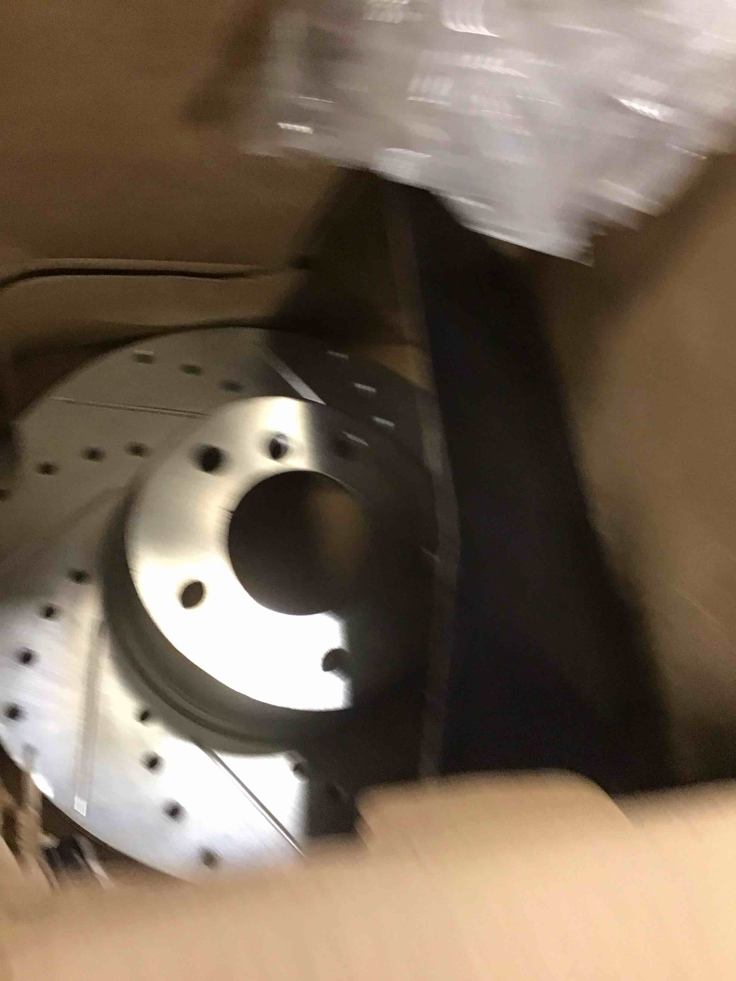 https://s3.amazonaws.com/lotting-images-prod/bidfta/TEA0442747_1729881284796.jpeg