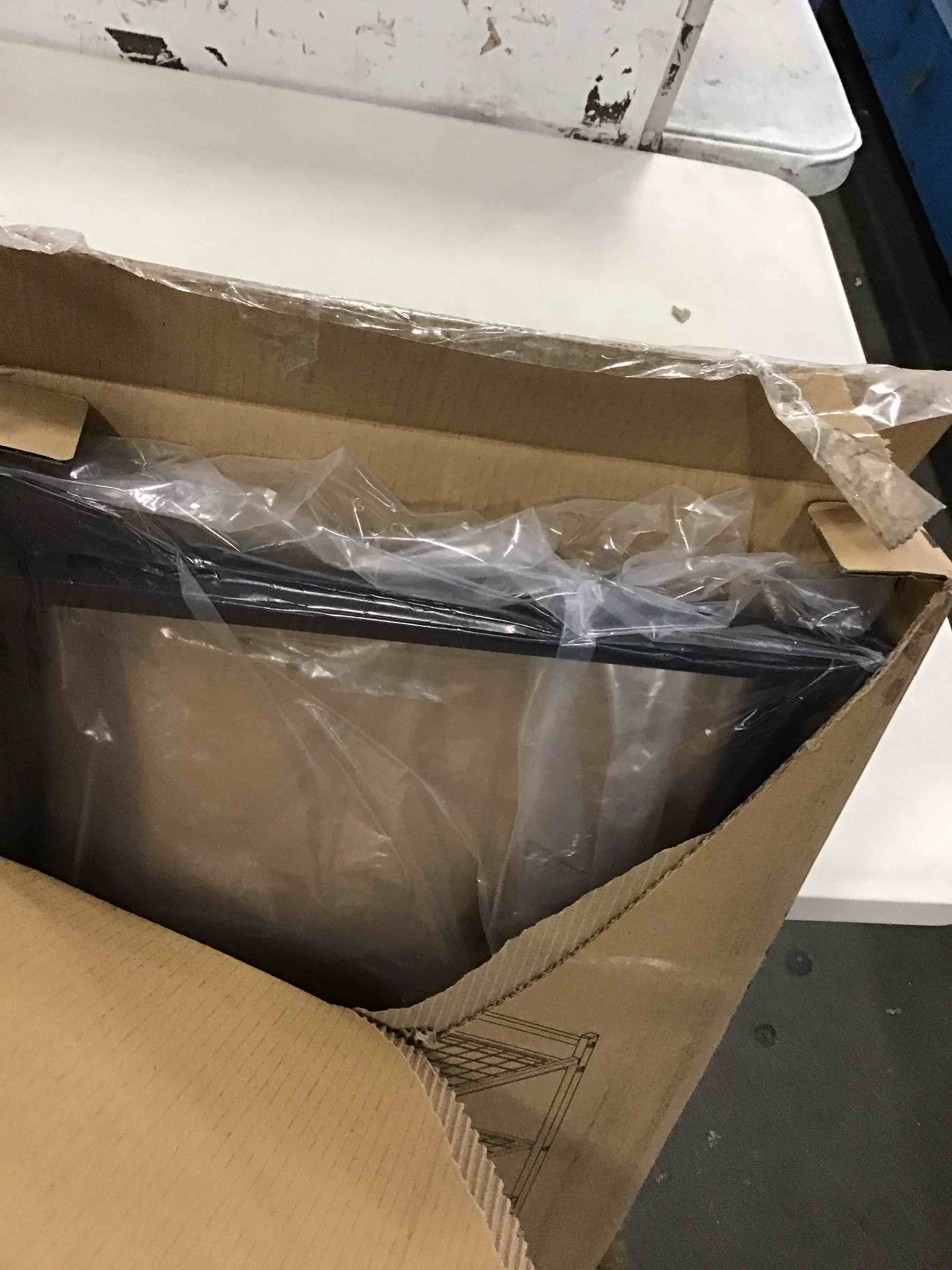 https://s3.amazonaws.com/lotting-images-prod/bidfta/TEA0442833_1729868918192.jpeg