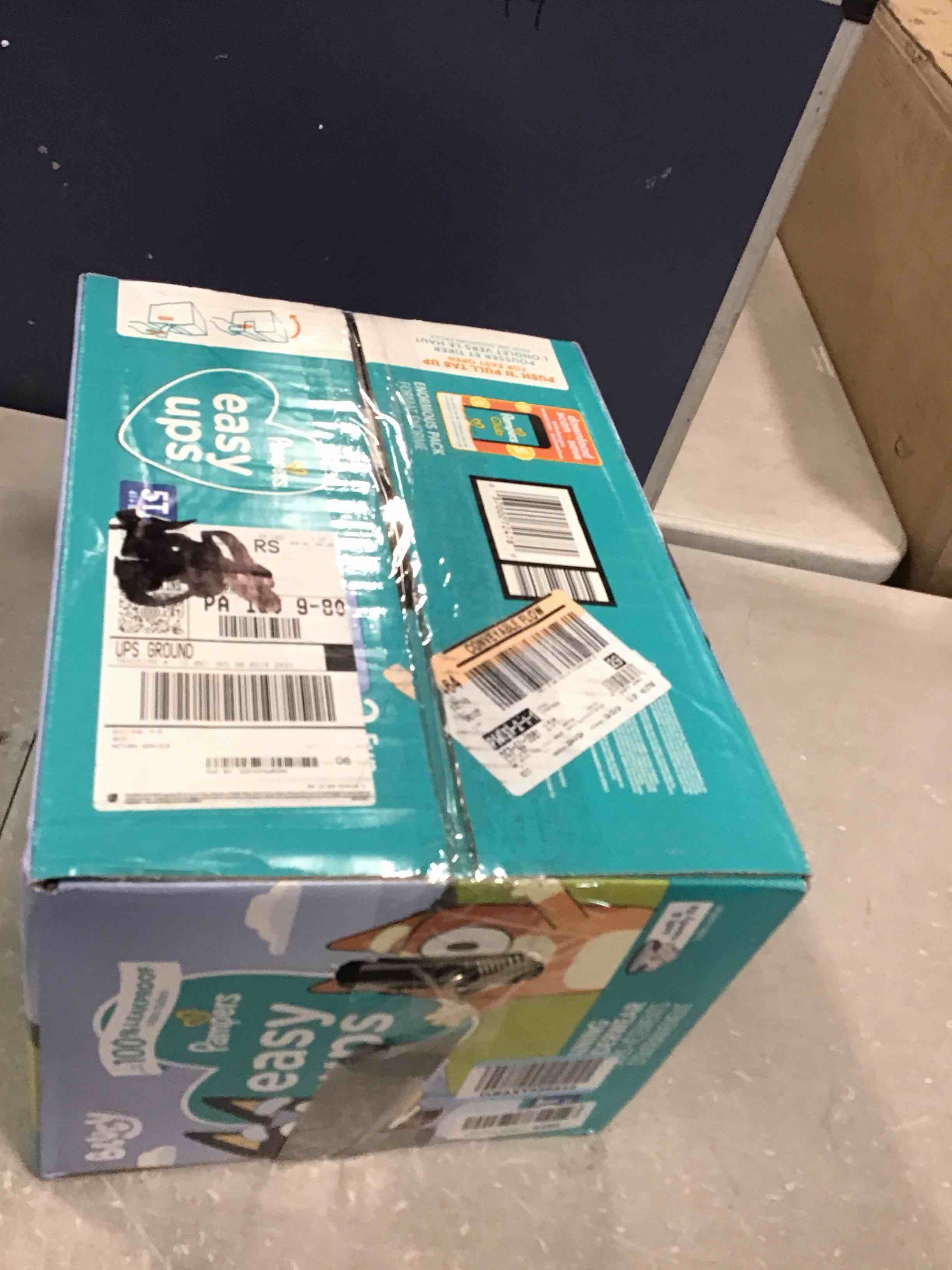 https://s3.amazonaws.com/lotting-images-prod/bidfta/TEA0443298_1729704992754.jpeg