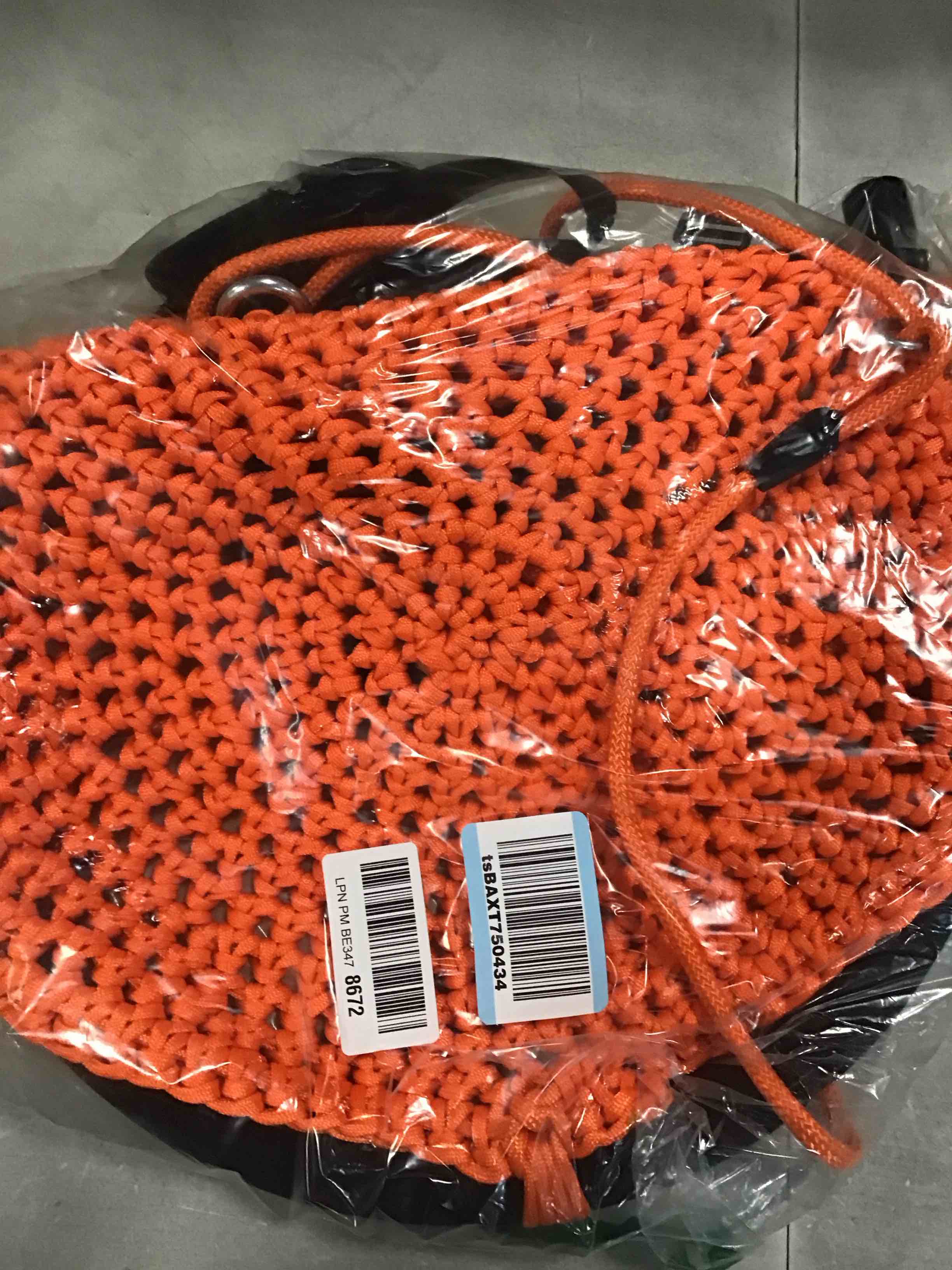 https://s3.amazonaws.com/lotting-images-prod/bidfta/TEA0443932_1729515272365.jpeg