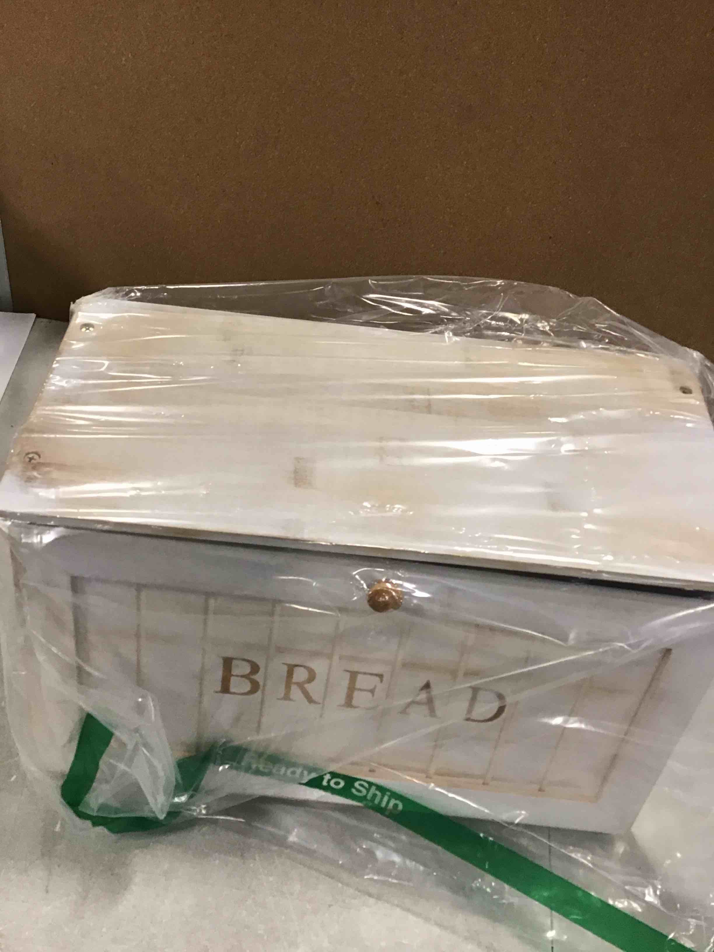https://s3.amazonaws.com/lotting-images-prod/bidfta/TEA0443986_1729509998015.jpeg