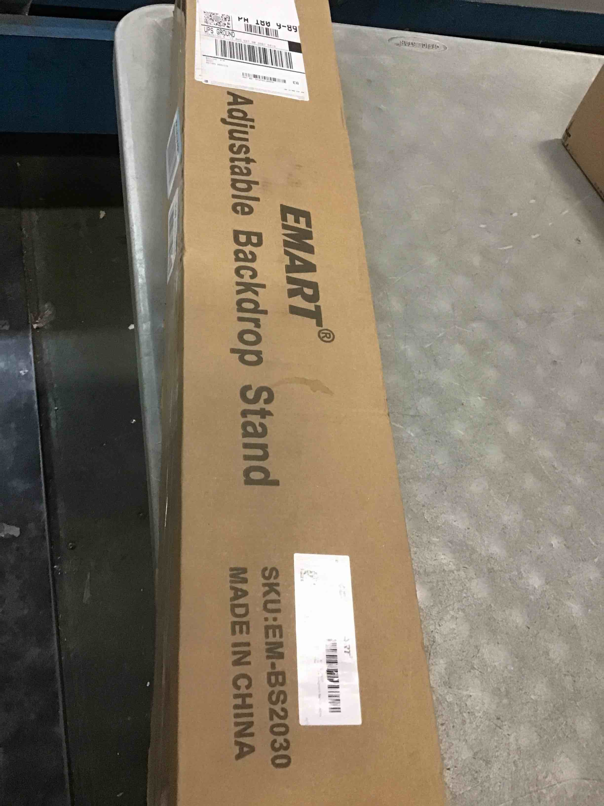 https://s3.amazonaws.com/lotting-images-prod/bidfta/TEA0444289_1730501455010.jpeg