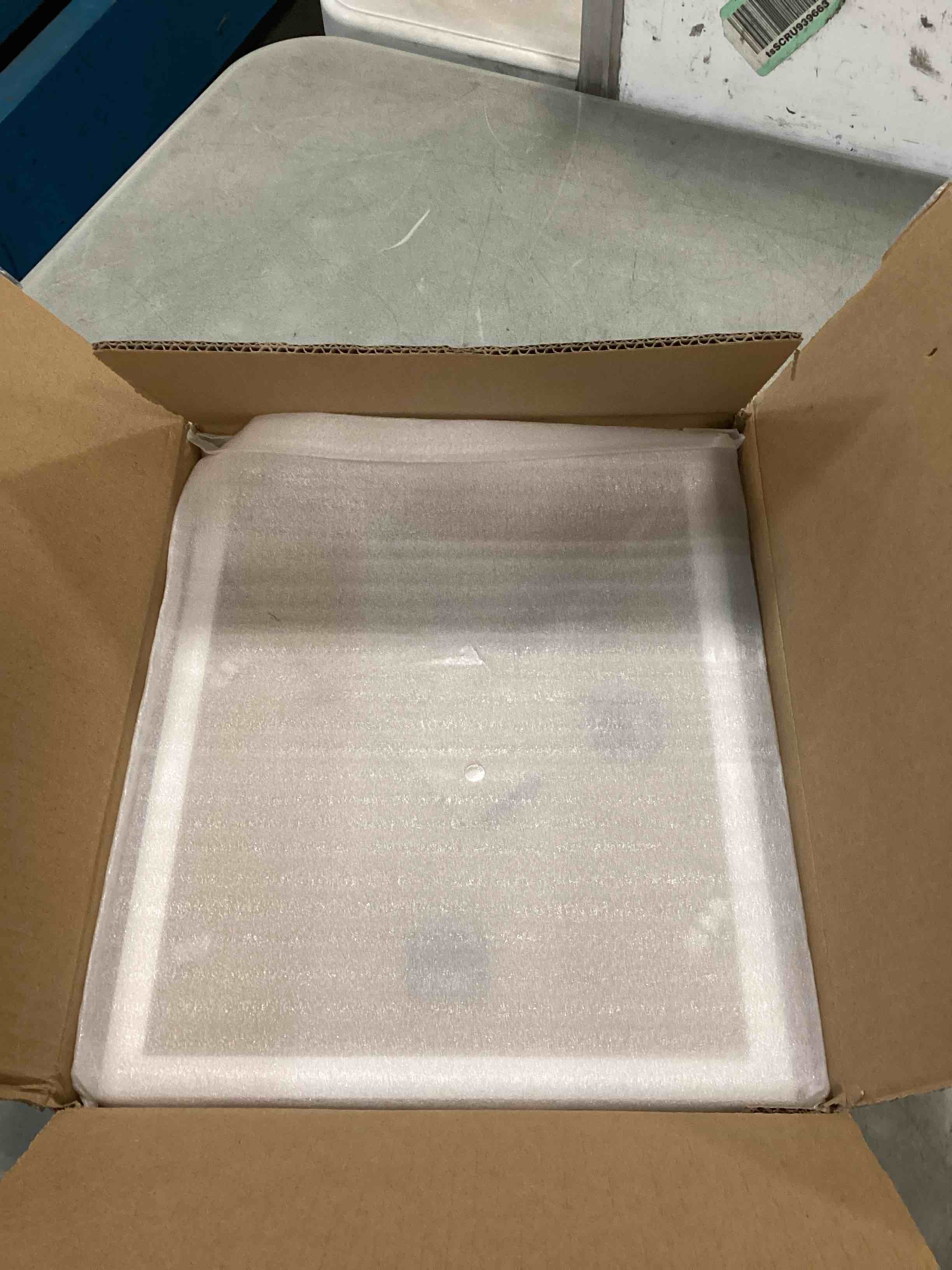 https://s3.amazonaws.com/lotting-images-prod/bidfta/TEA0444447_1730422698306.jpeg