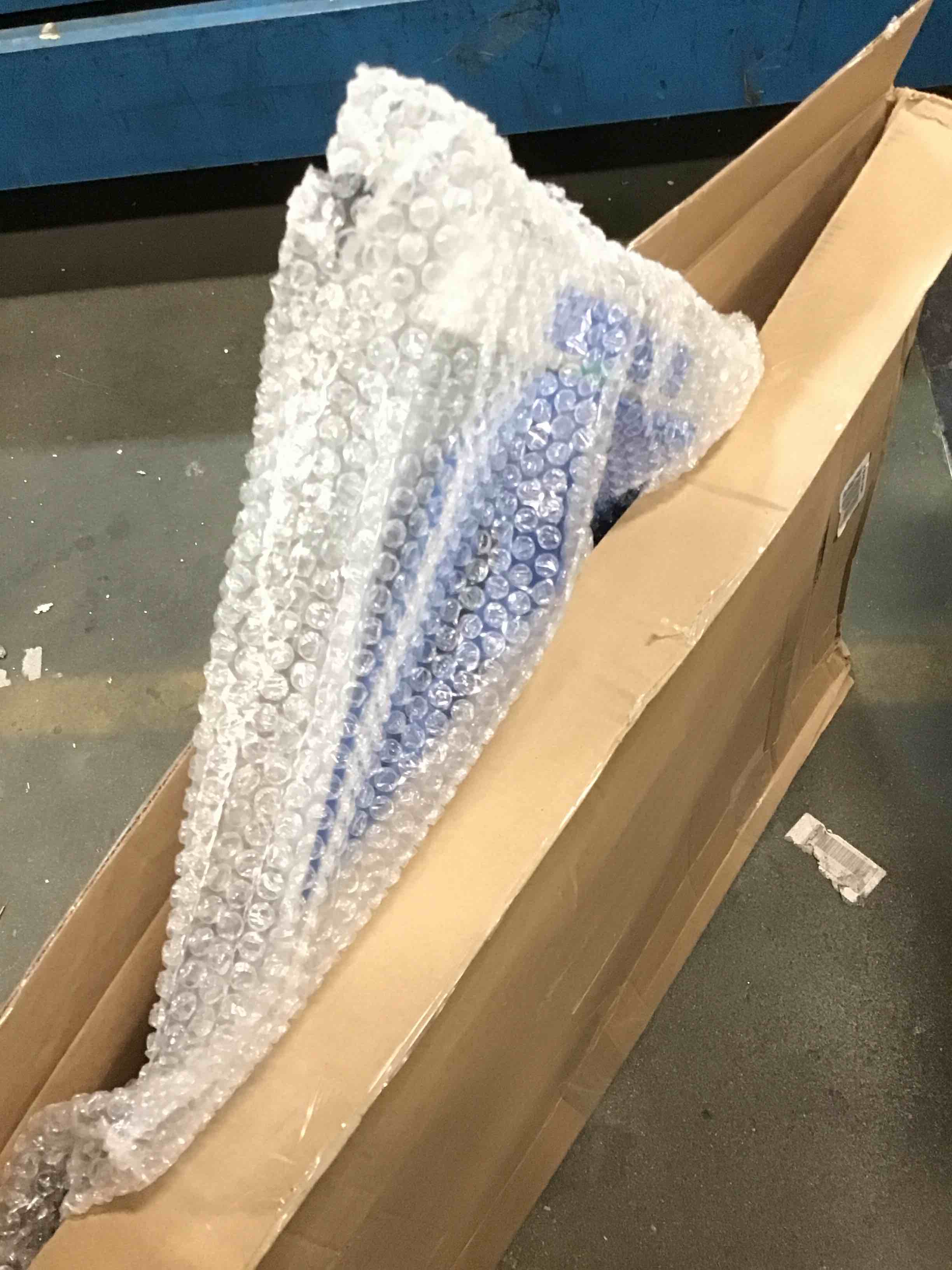 https://s3.amazonaws.com/lotting-images-prod/bidfta/TEA0444549_1730347887251.jpeg