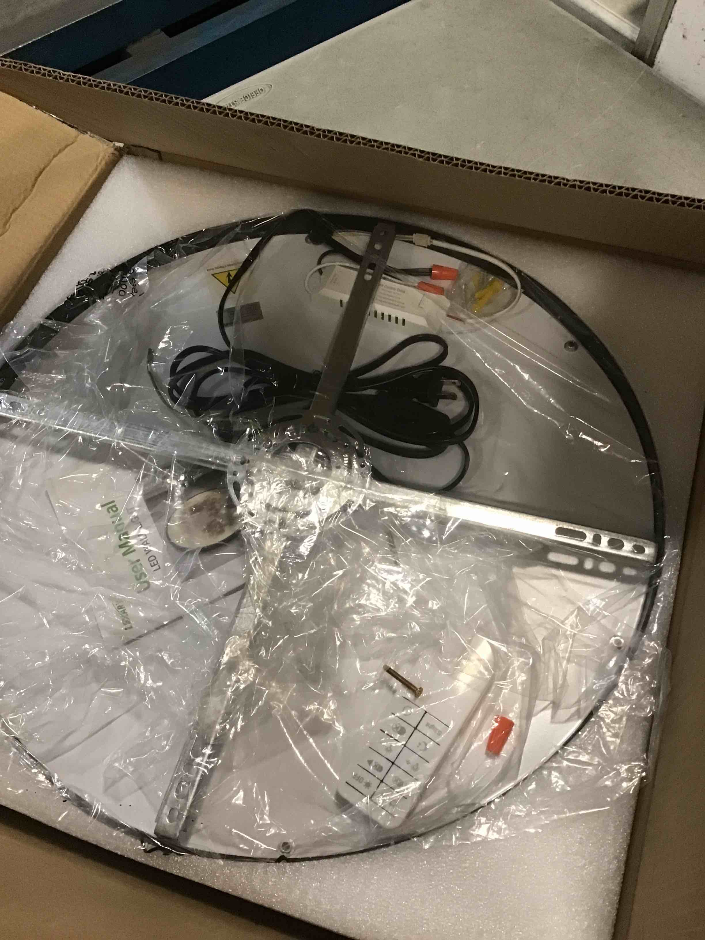 https://s3.amazonaws.com/lotting-images-prod/bidfta/TEA0444580_1730342563310.jpeg