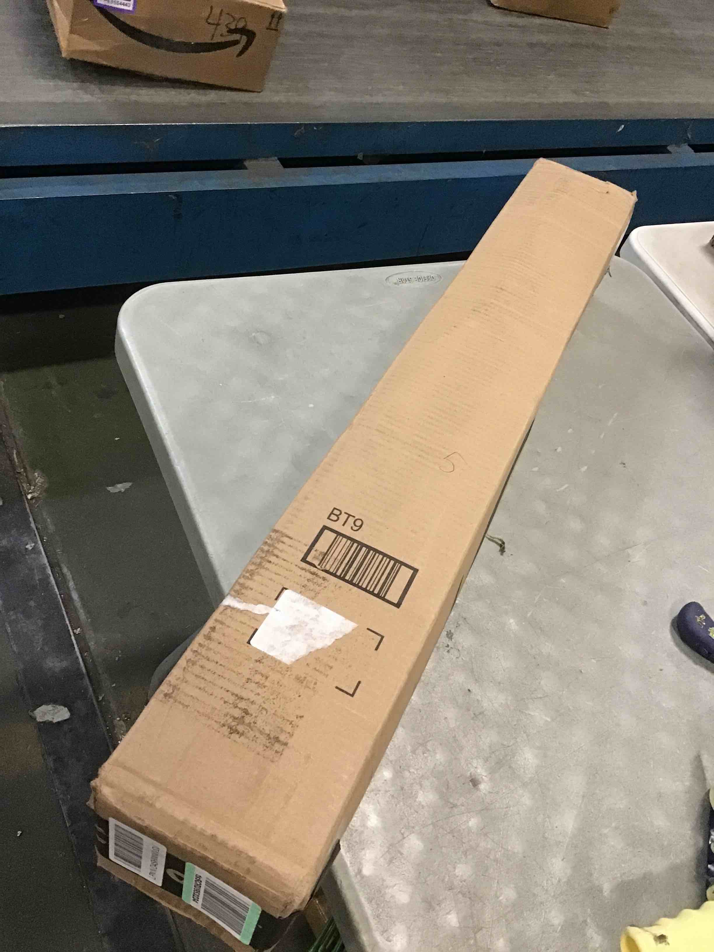 https://s3.amazonaws.com/lotting-images-prod/bidfta/TEA0444939_1730154967007.jpeg