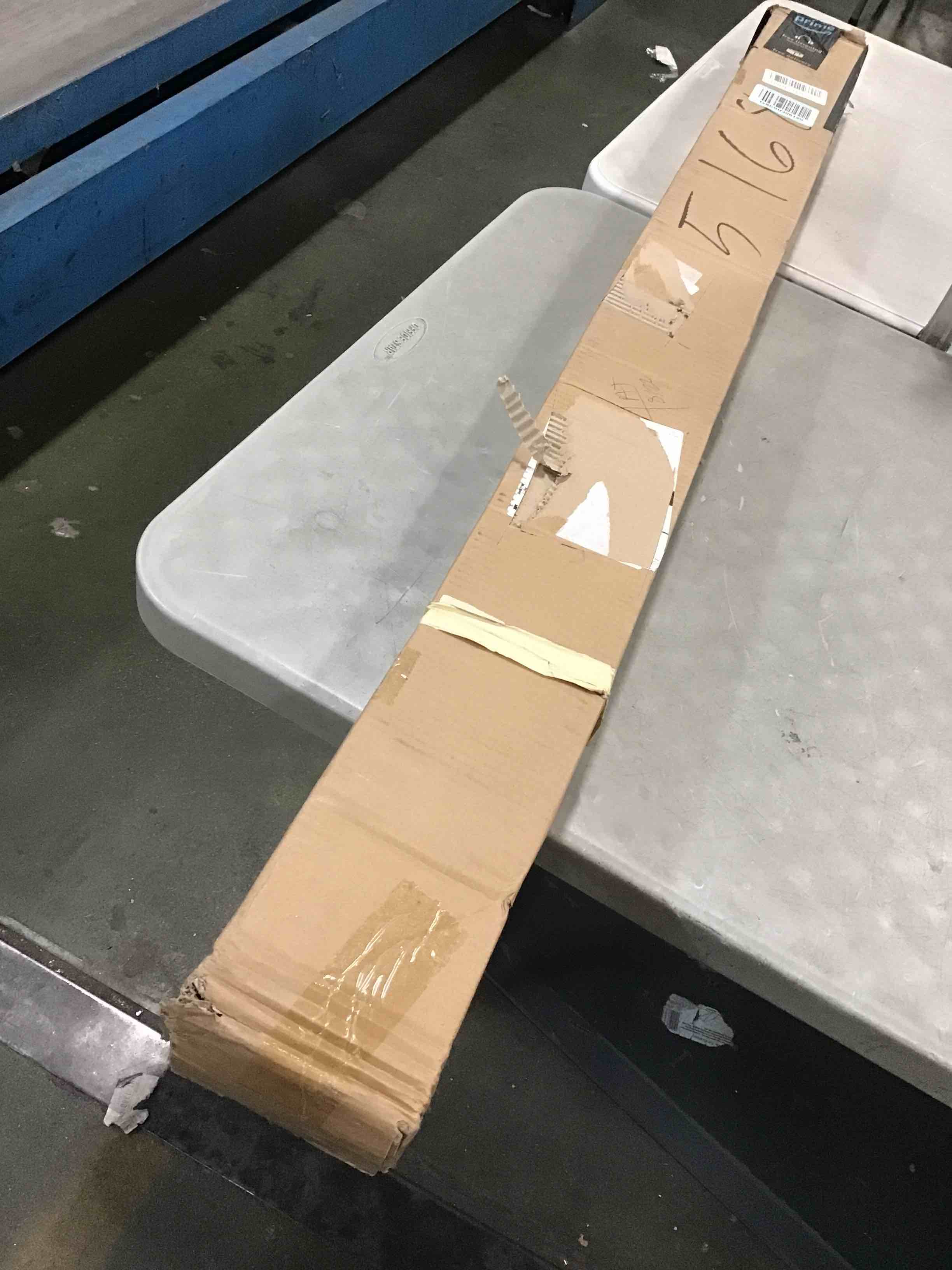 https://s3.amazonaws.com/lotting-images-prod/bidfta/TEA0445122_1729892446267.jpeg