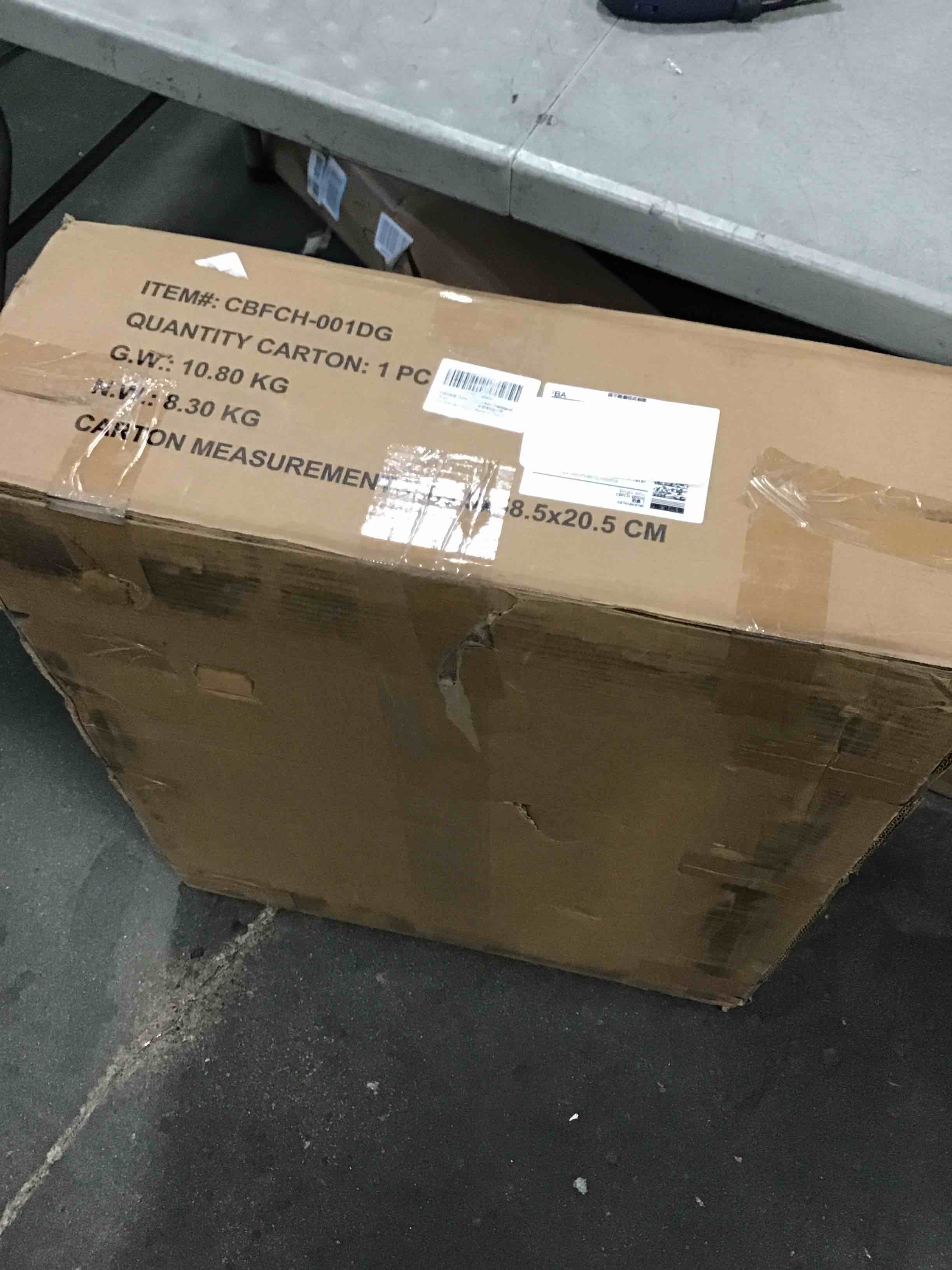 https://s3.amazonaws.com/lotting-images-prod/bidfta/TEA0445288_1729809325367.jpeg