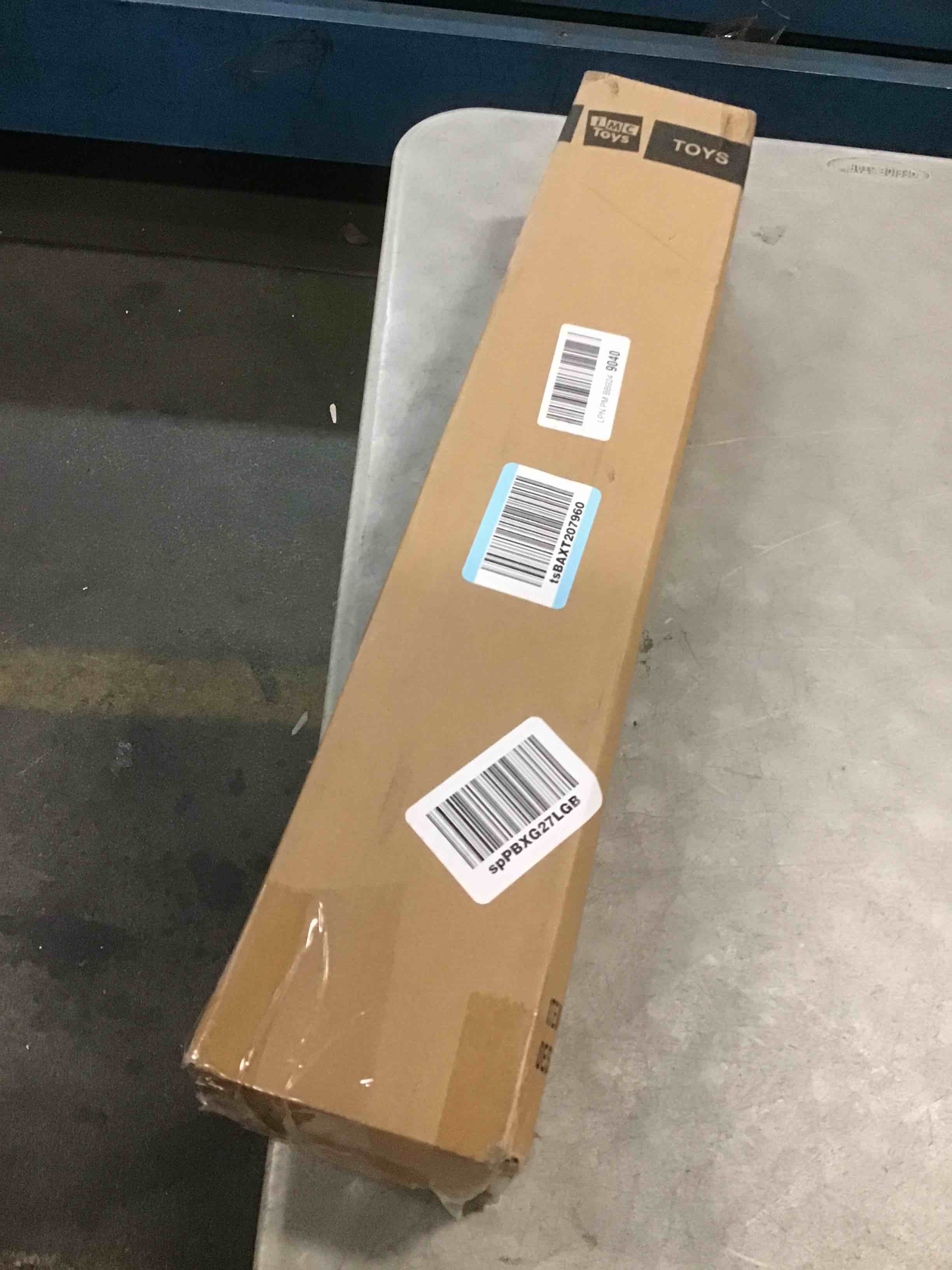 https://s3.amazonaws.com/lotting-images-prod/bidfta/TEA0445649_1729649957116.jpeg