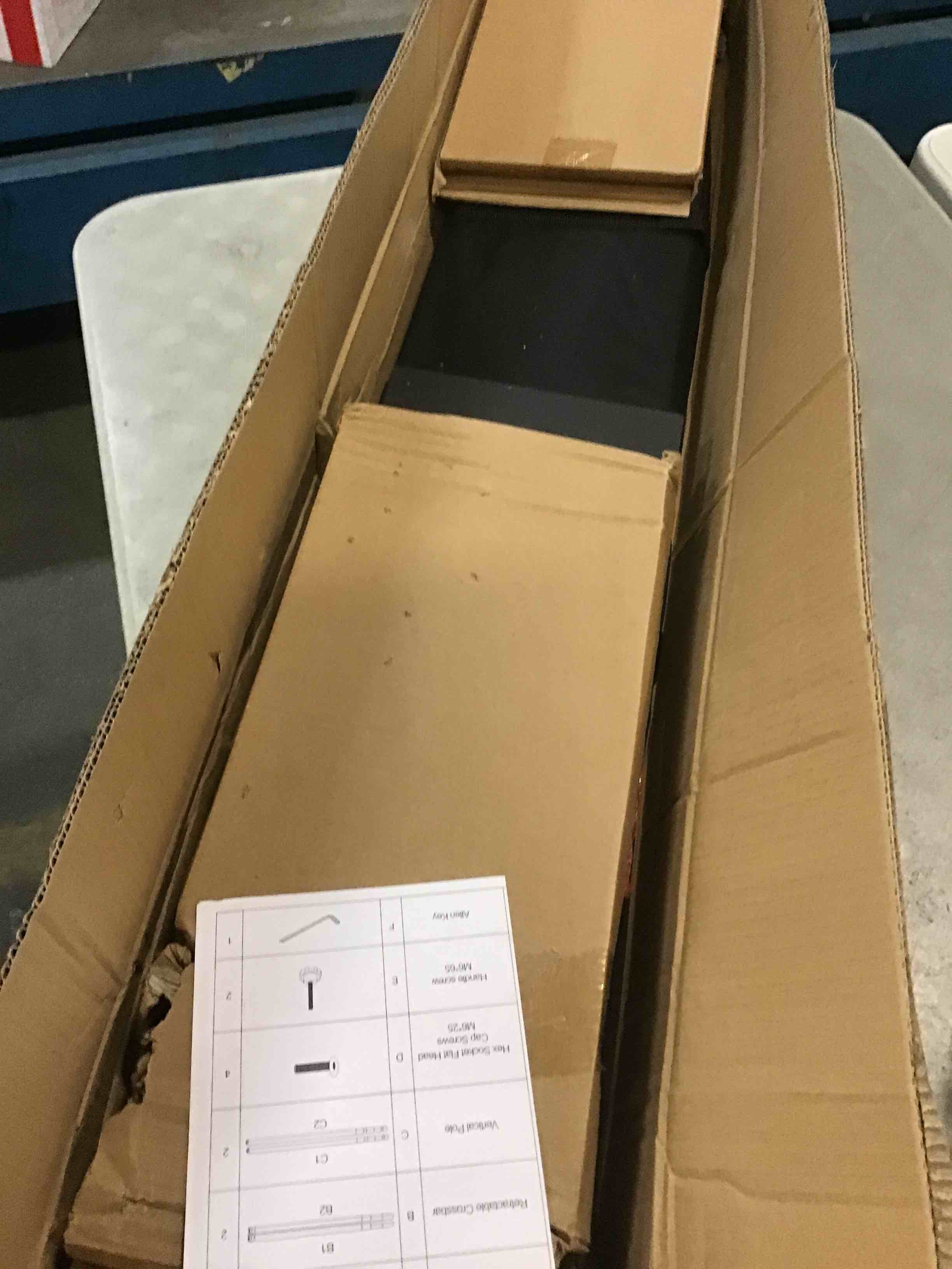 https://s3.amazonaws.com/lotting-images-prod/bidfta/TEA0445735_1729632089966.jpeg