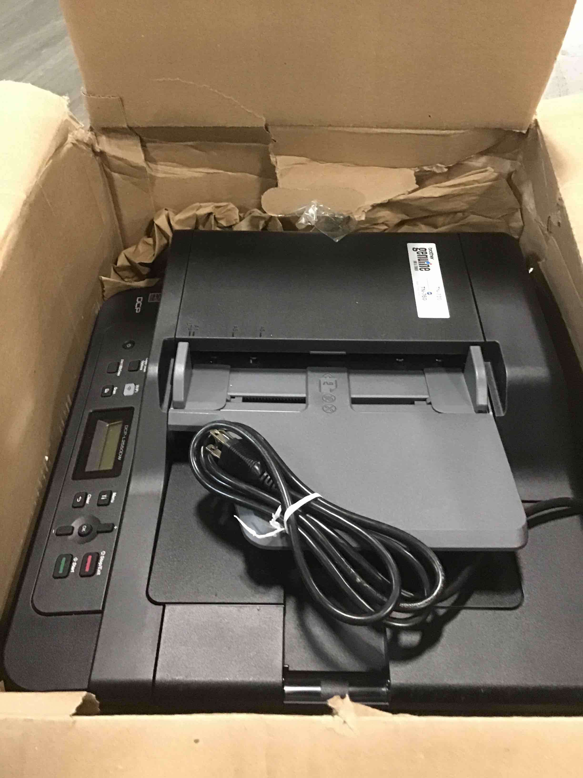 https://s3.amazonaws.com/lotting-images-prod/bidfta/TEA0445985_1729302977356.jpeg
