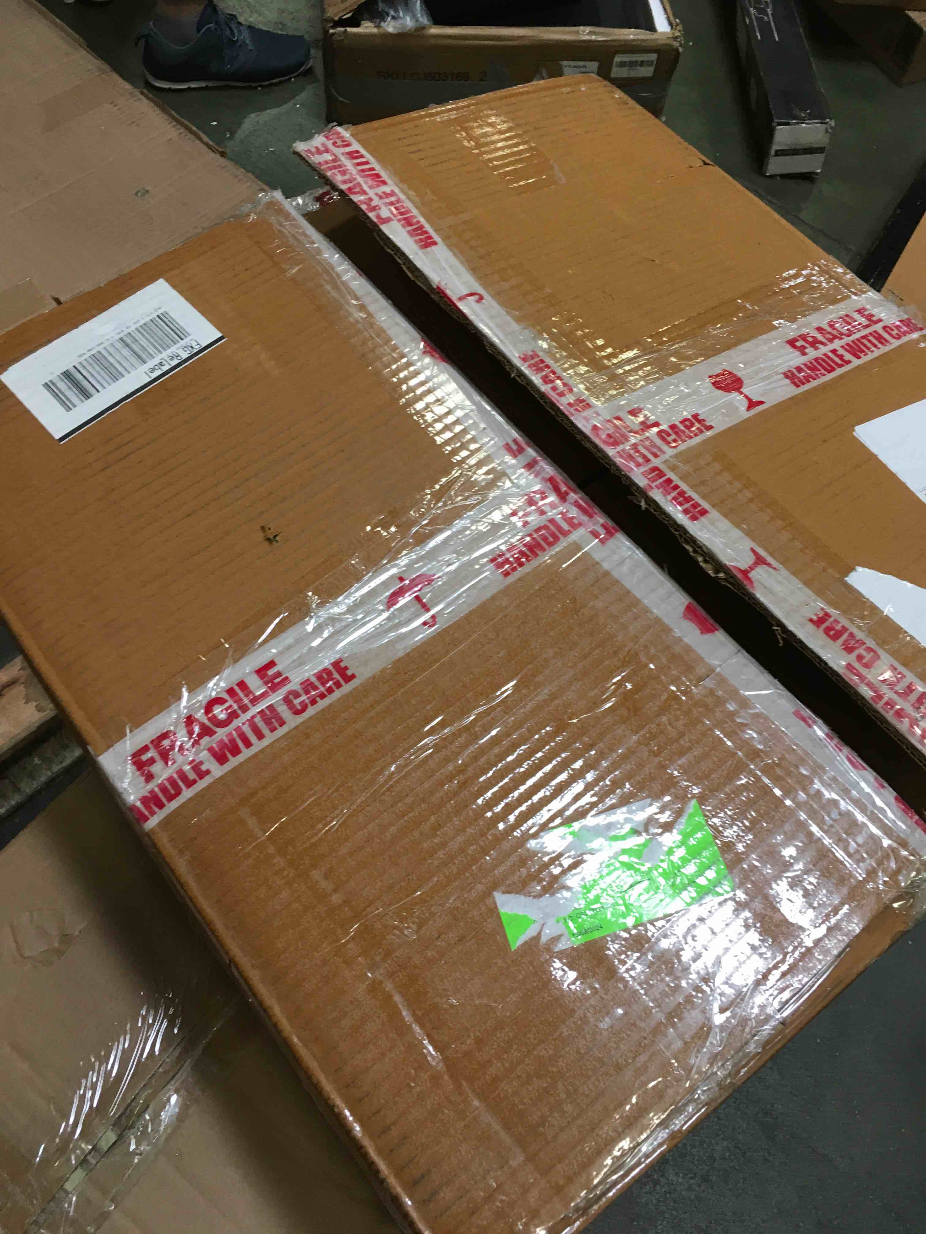 https://s3.amazonaws.com/lotting-images-prod/bidfta/TEA0446148_1730821502244.jpeg