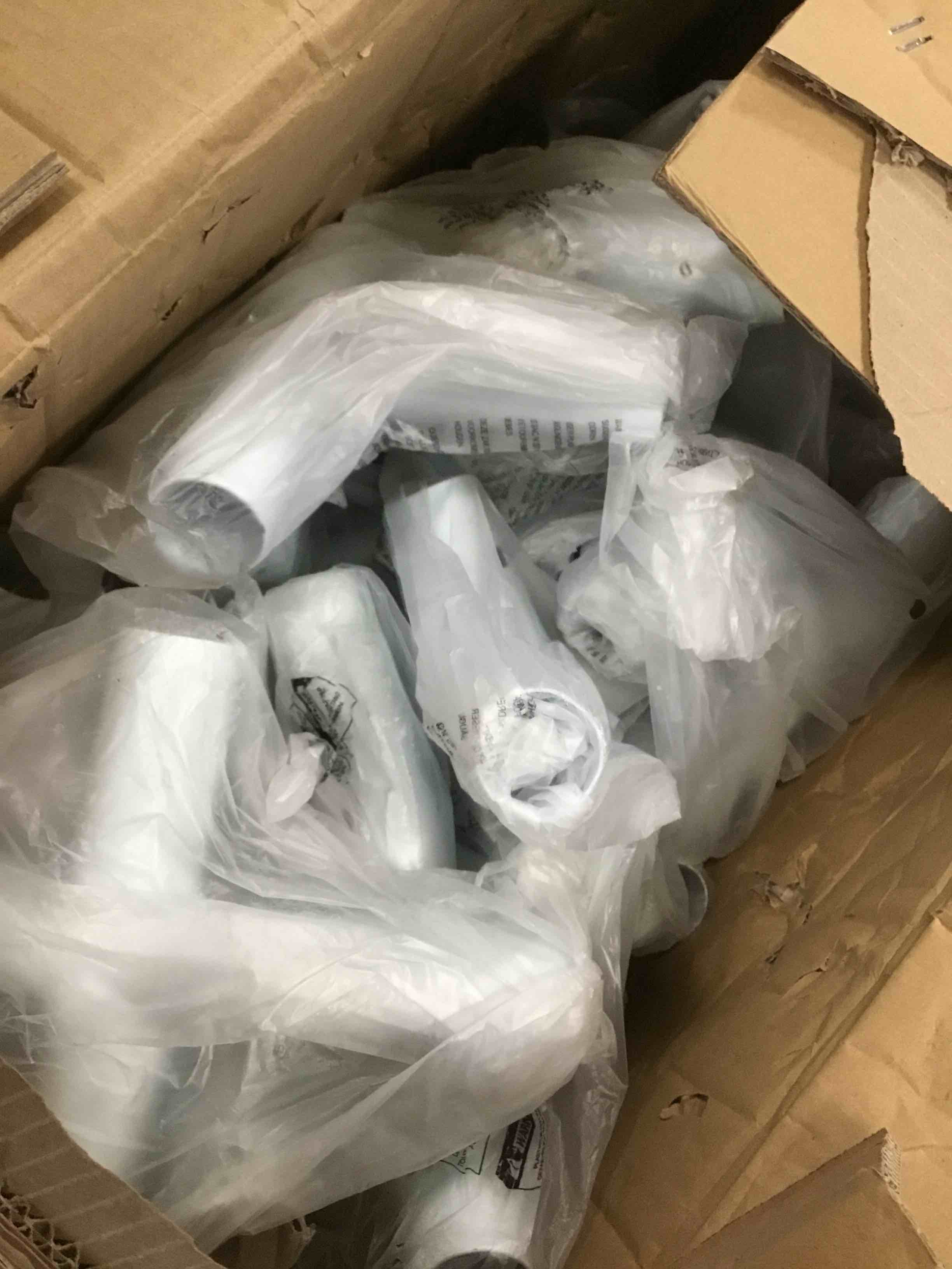 https://s3.amazonaws.com/lotting-images-prod/bidfta/TEA0446678_1730146481092.jpeg