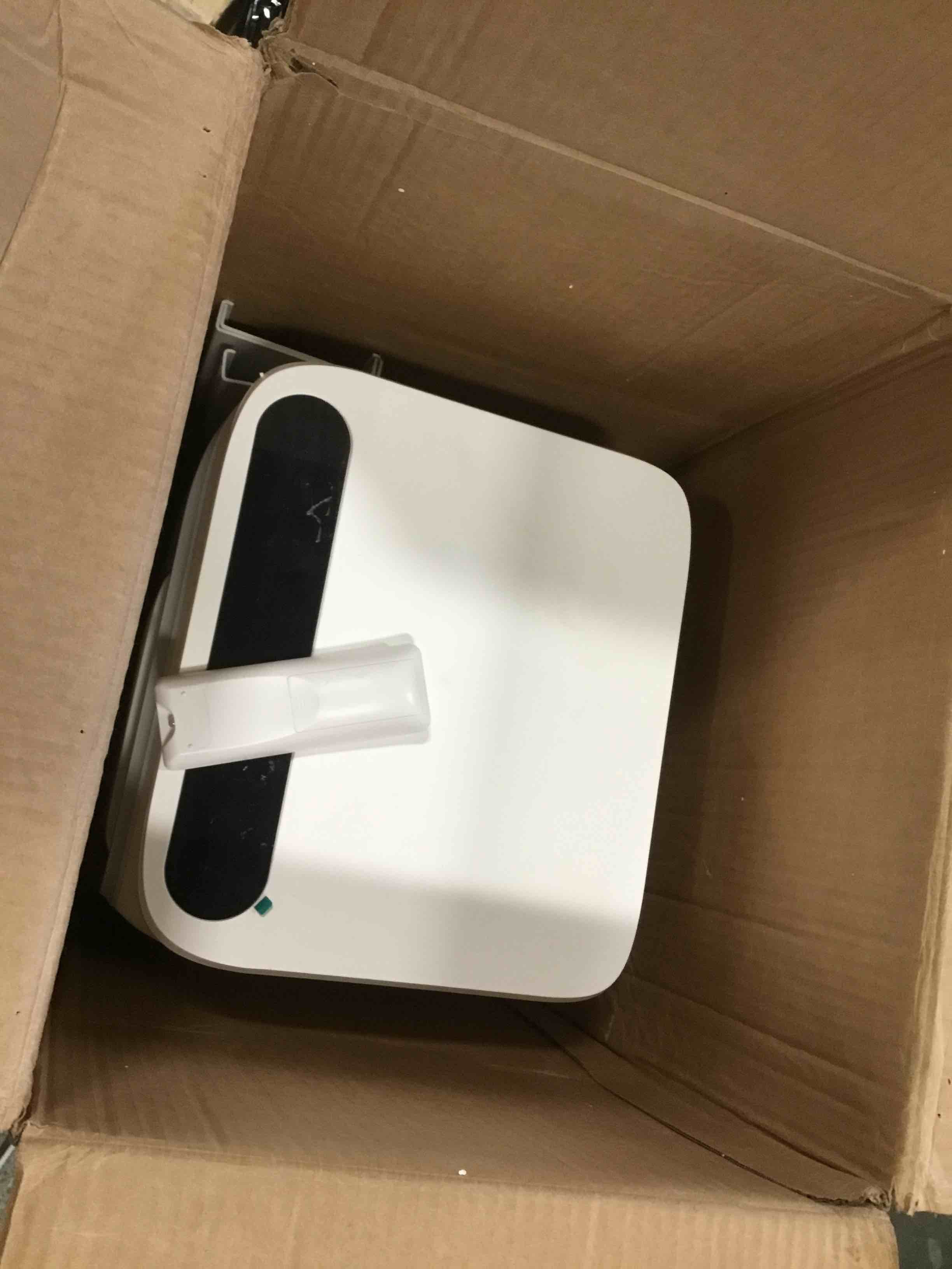 https://s3.amazonaws.com/lotting-images-prod/bidfta/TEA0446690_1730143843316.jpeg