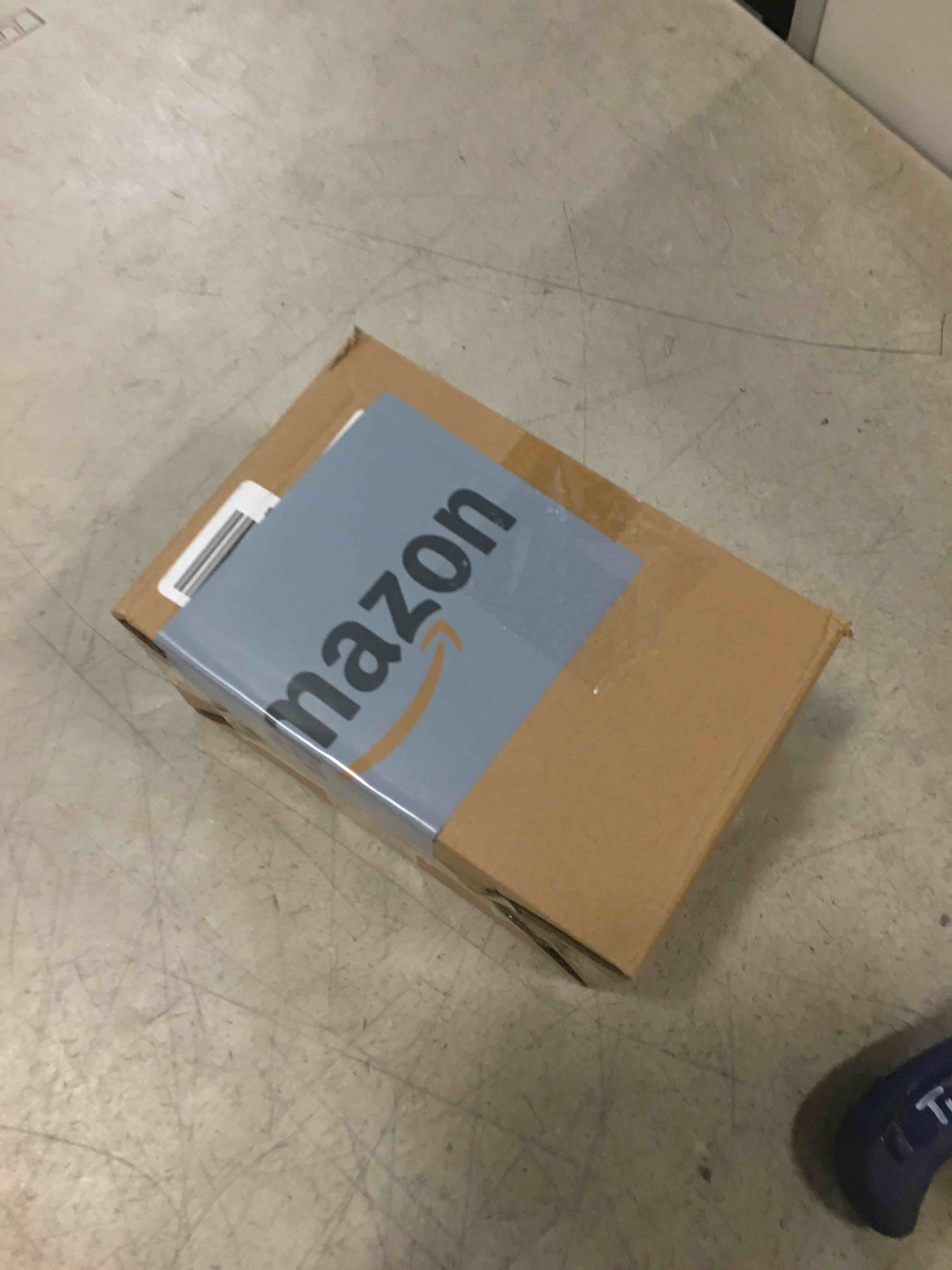 https://s3.amazonaws.com/lotting-images-prod/bidfta/TEA0447005_1729941399879.jpeg
