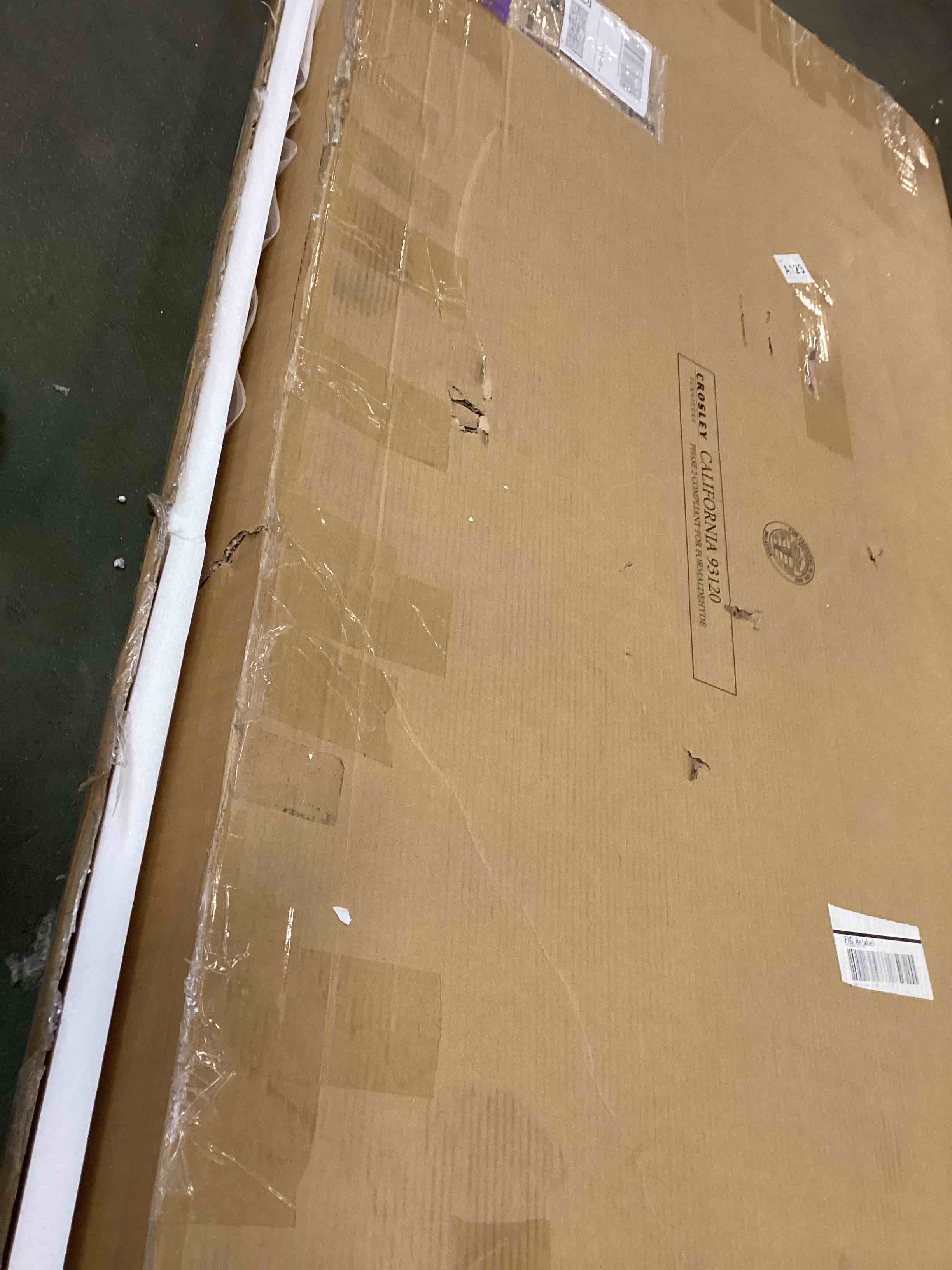 https://s3.amazonaws.com/lotting-images-prod/bidfta/TEA0447280_1729713287916.jpeg