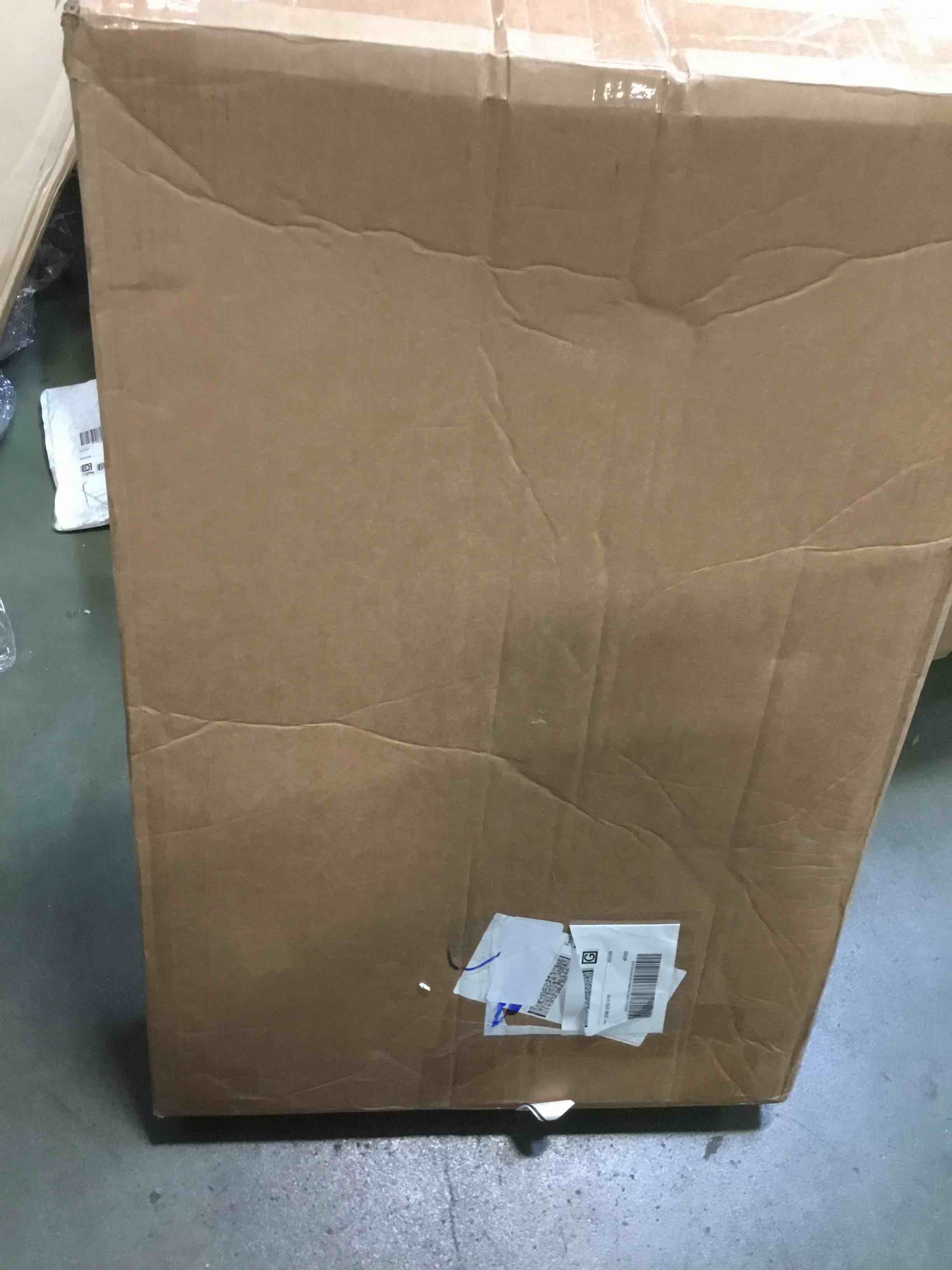 https://s3.amazonaws.com/lotting-images-prod/bidfta/TEA0447310_1729704911457.jpeg